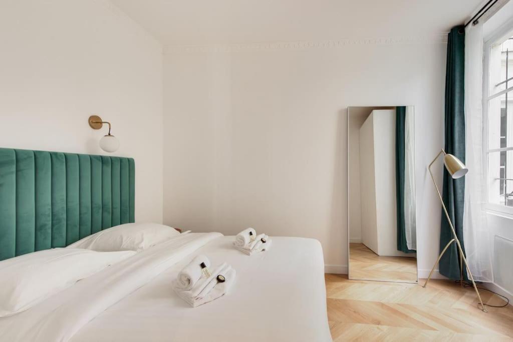 Moderne Au Coeur Du 7eme Parigi