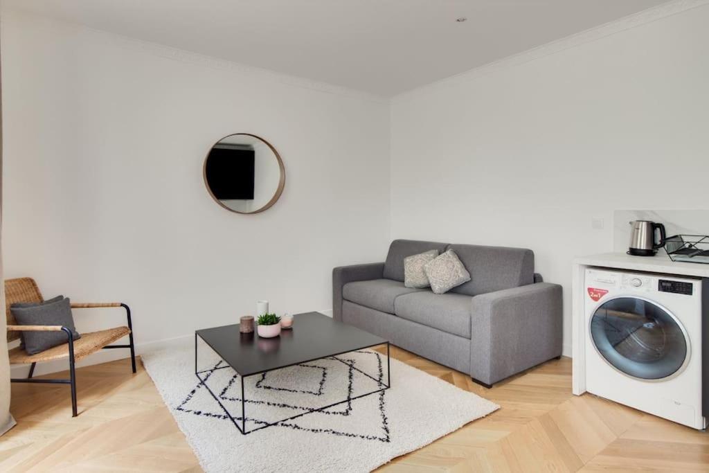 Moderne Au Coeur Du 7eme Apartment Paris