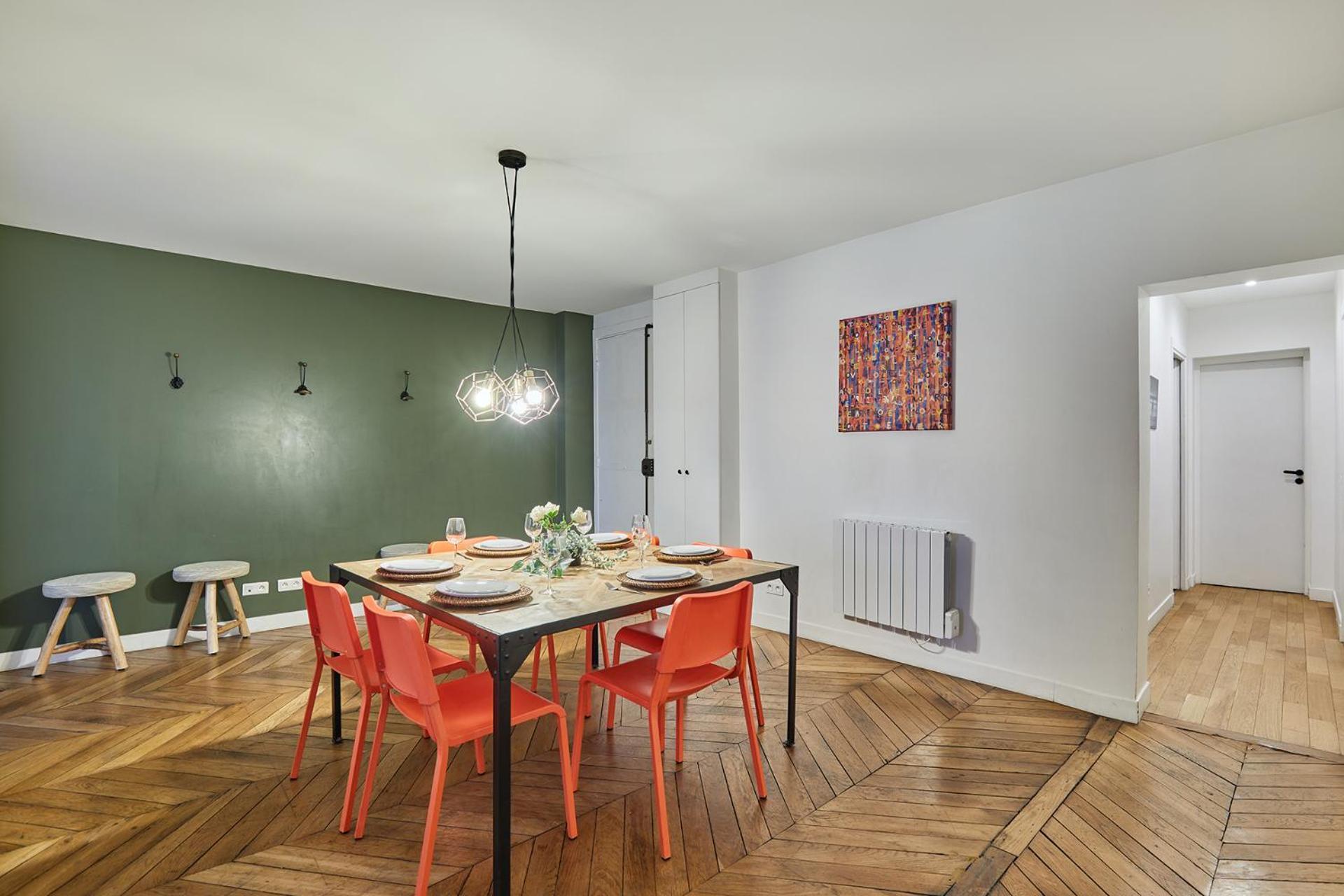 Centre De By Prestige * Parigi