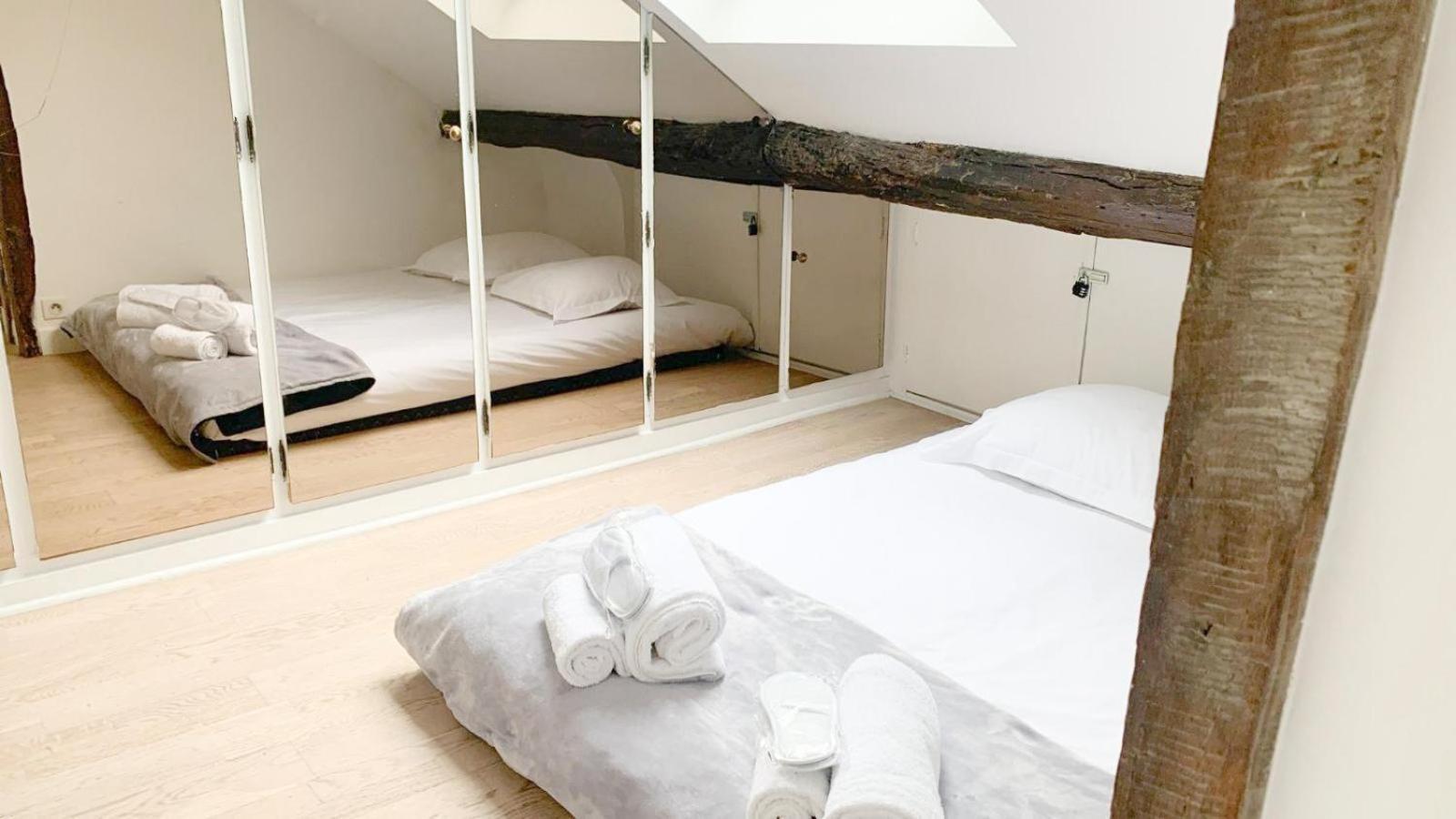 Amazing Location Only 3 Minutes From Luxembourg Gargens *