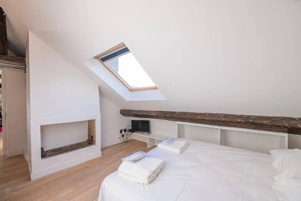 Amazing Location Only 3 Minutes From Luxembourg Gargens Appartamento *