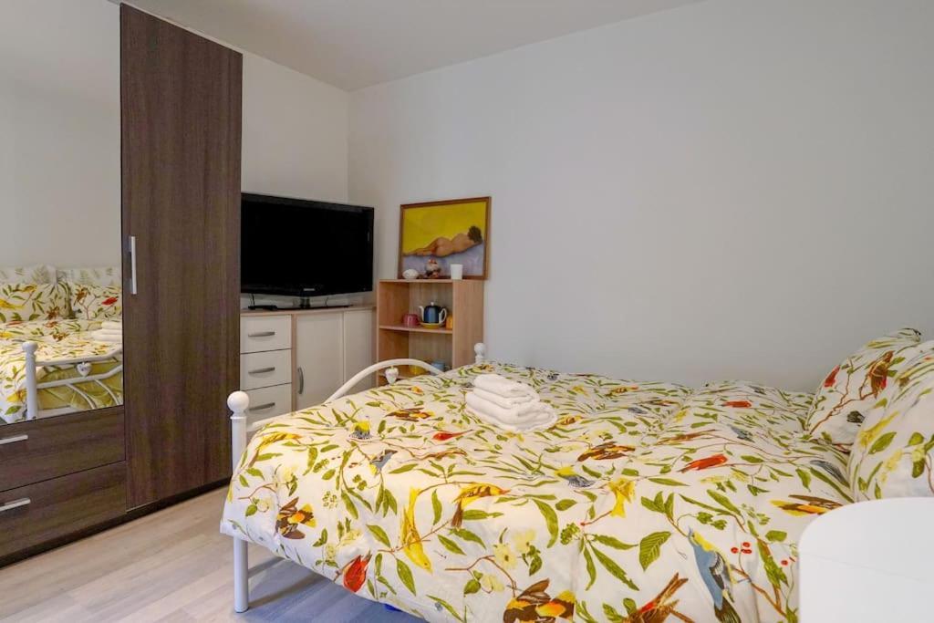 Cozy Studio@champs Elysee * Parigi