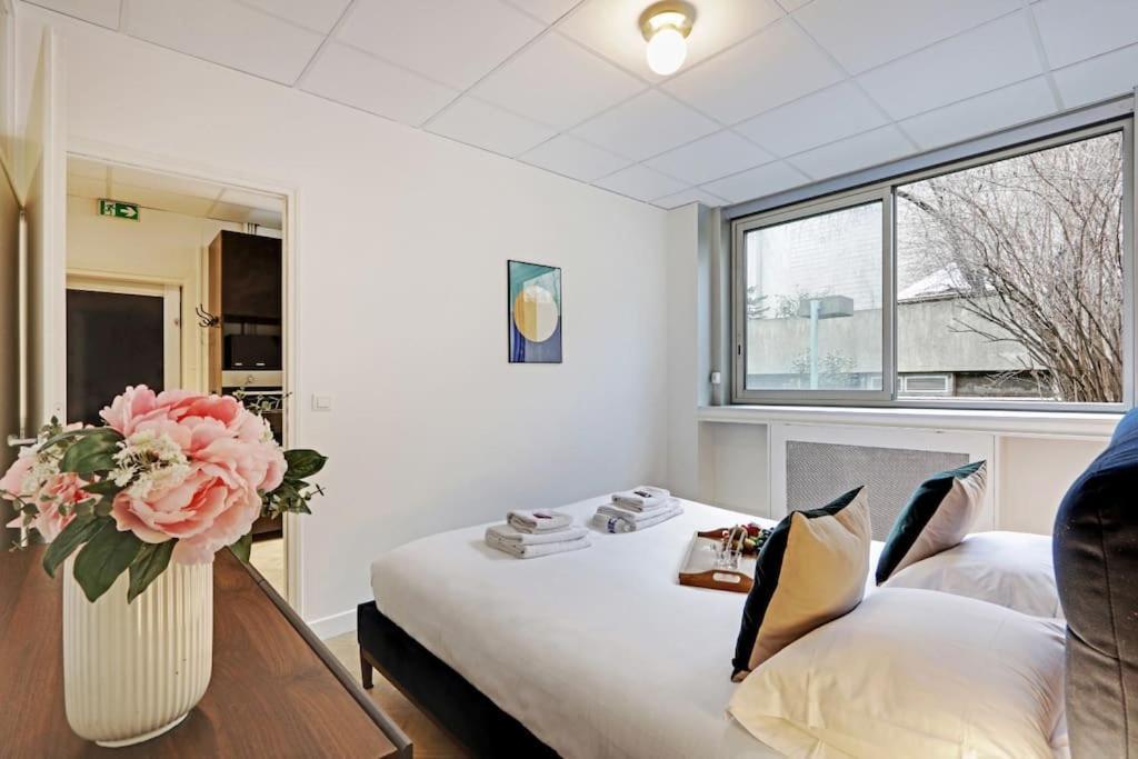 Appartamento Beautiful 4p/1br Champs Elysees Parigi