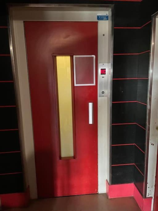 Grand Studio Amenage En T2 Appartamento