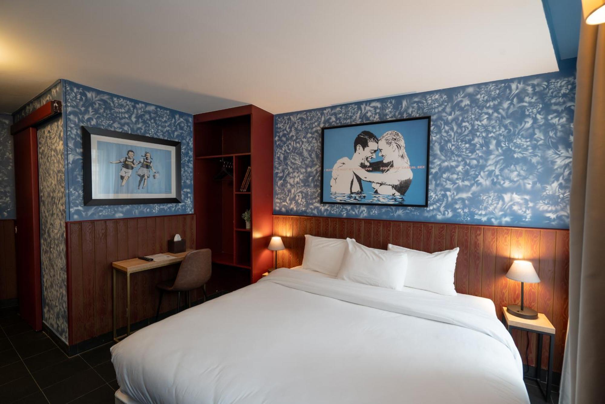 Hotel Walled Off *