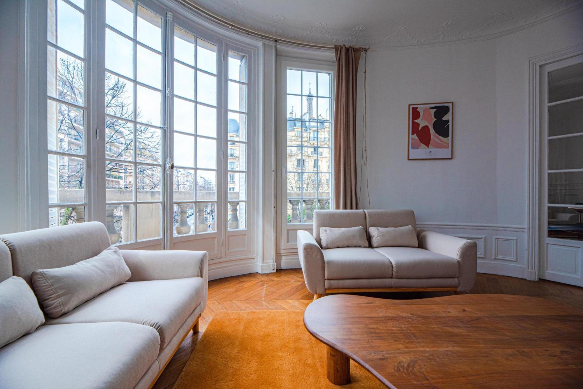 Gustave Eiffel - Apartment