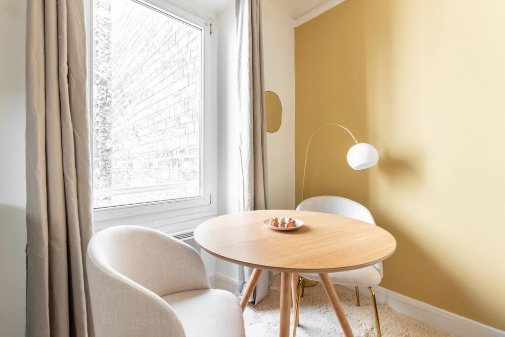 Boulevard Voltaire - Golden - Iii *