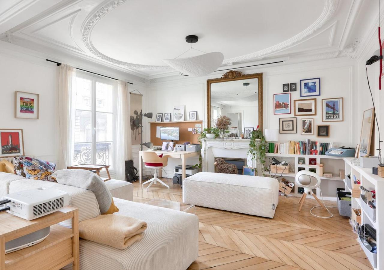 Gorgeous, Bright & Large 1 Bedroom Near Montmartre Appartamento