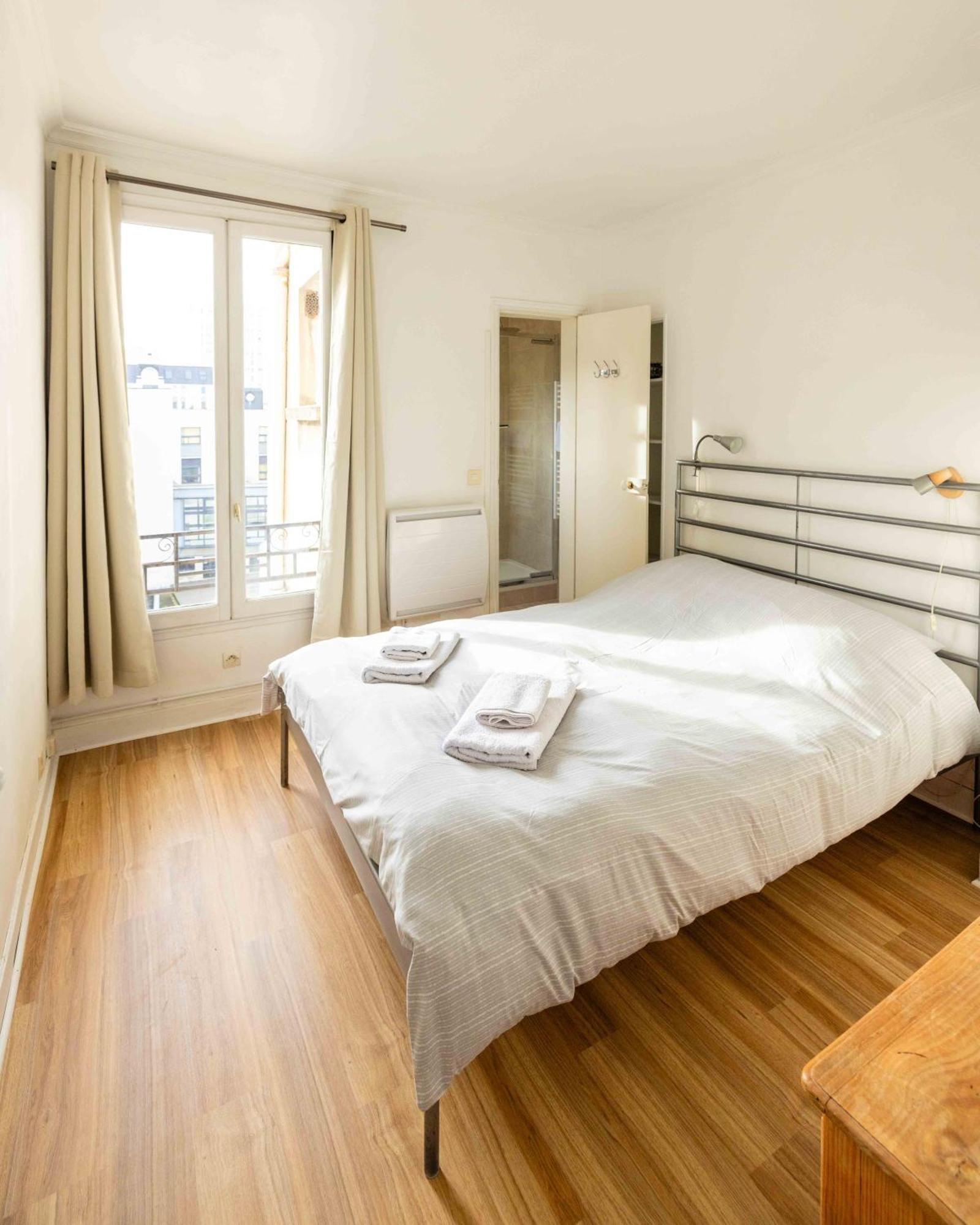 Homestay Well Located In