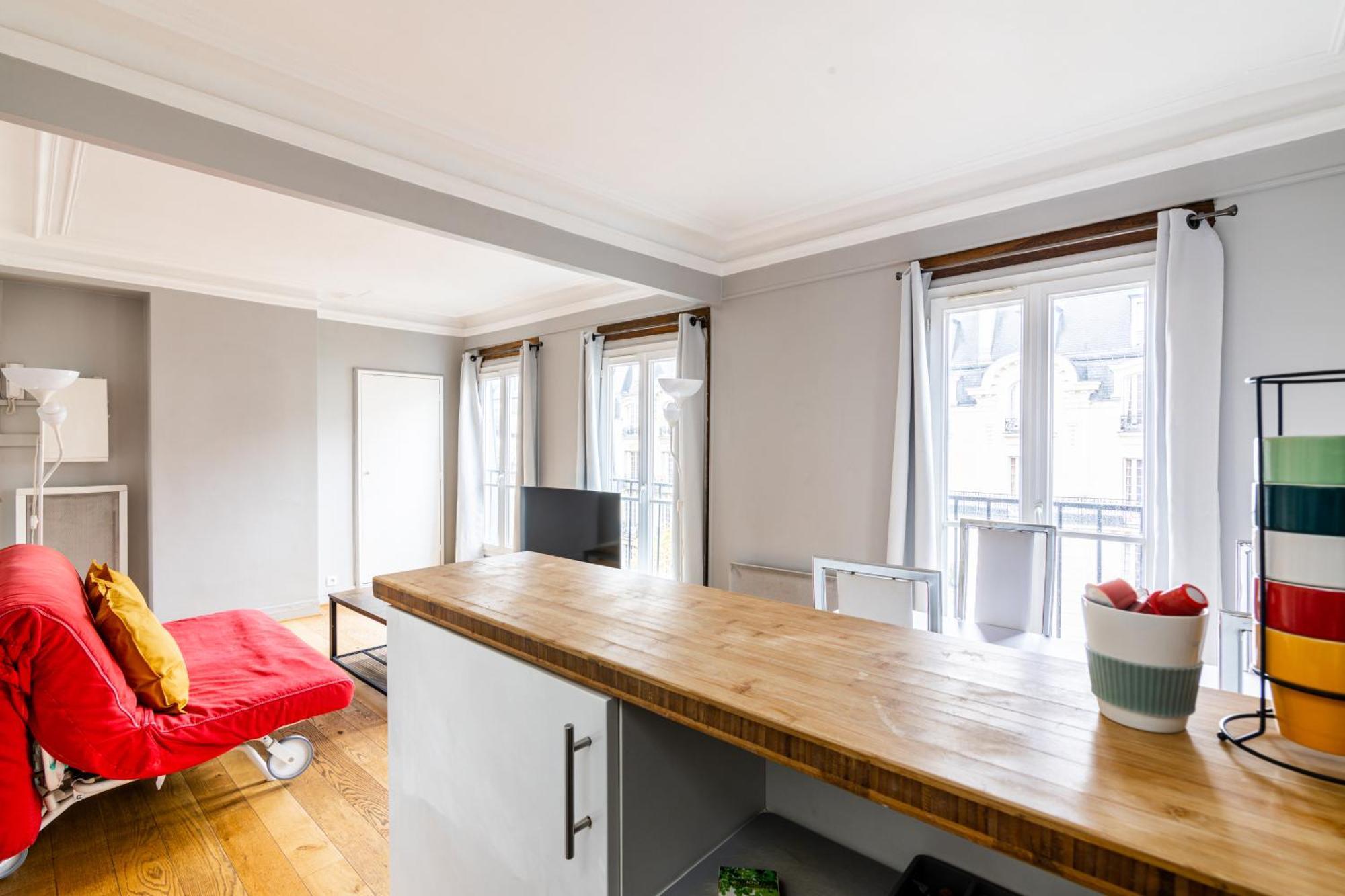 Luxurious 2 Bedroom Tour Eiffel Bourdonnais Free Netflix Parigi