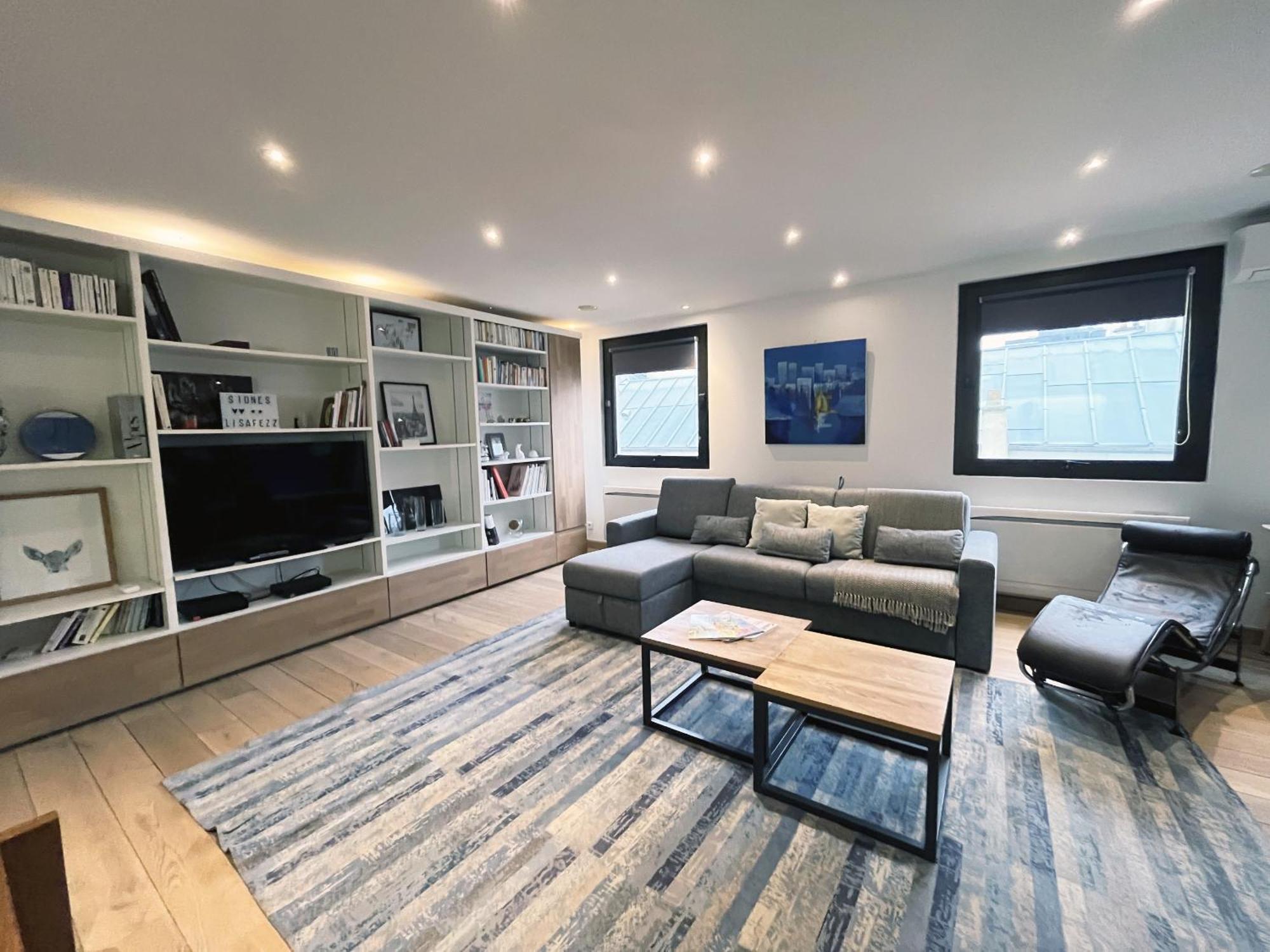 Apartment 166 - Urban Luxury In Center Of Paris
