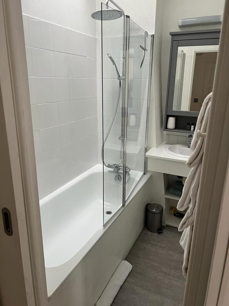 Apartment Charmant 2-pieces Calme Pres Du Marais Et Bastille *