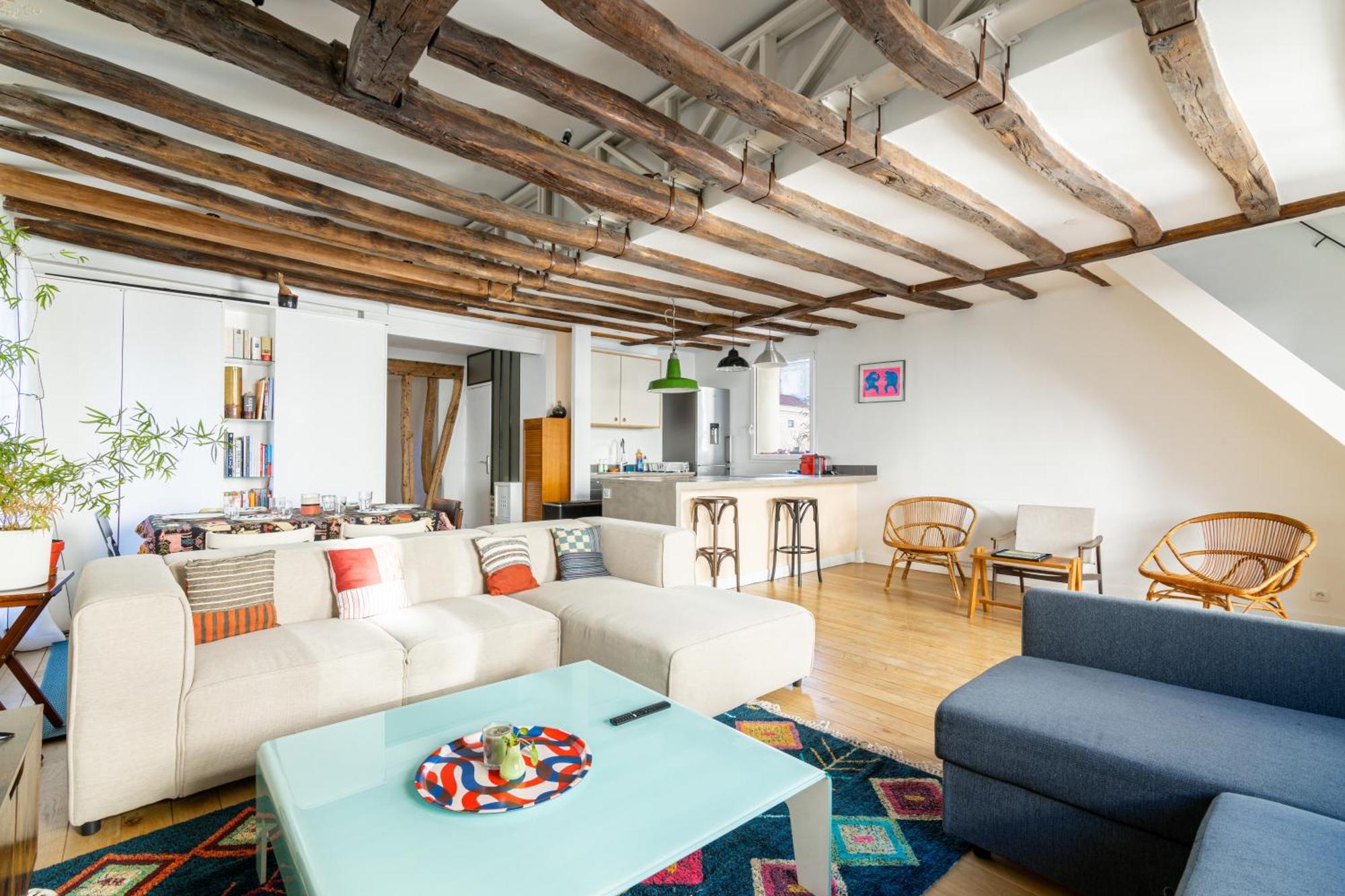 Luxurious 2 Bedroom Canal Saint Martin Saint Lazare * Parigi
