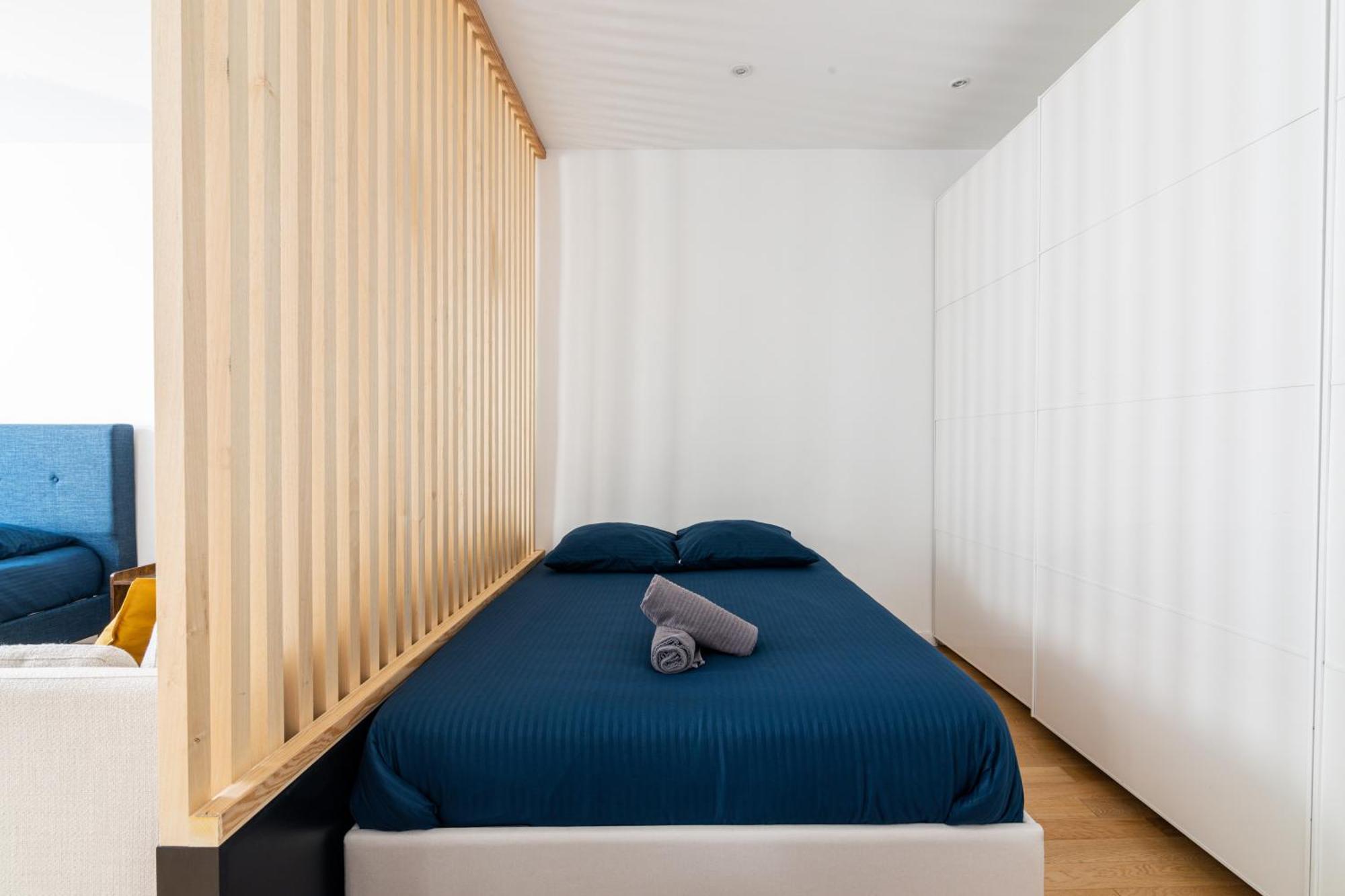 Luxurious 1 Bedroom Republique Vinaigriers Free Netflix Parigi