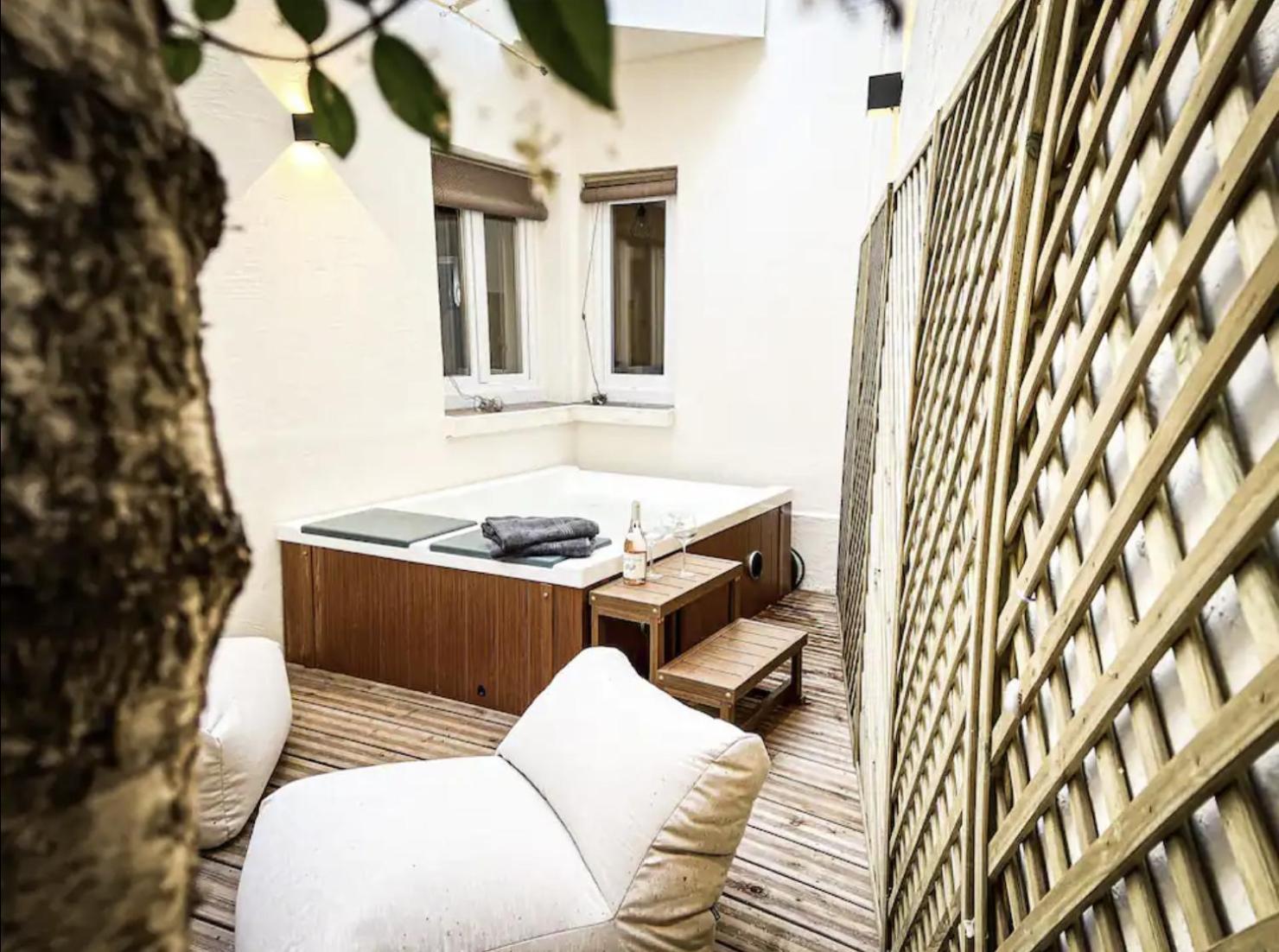 Appartamento Luxueuse Avec Jardin Privatif Et Jacuzzi *