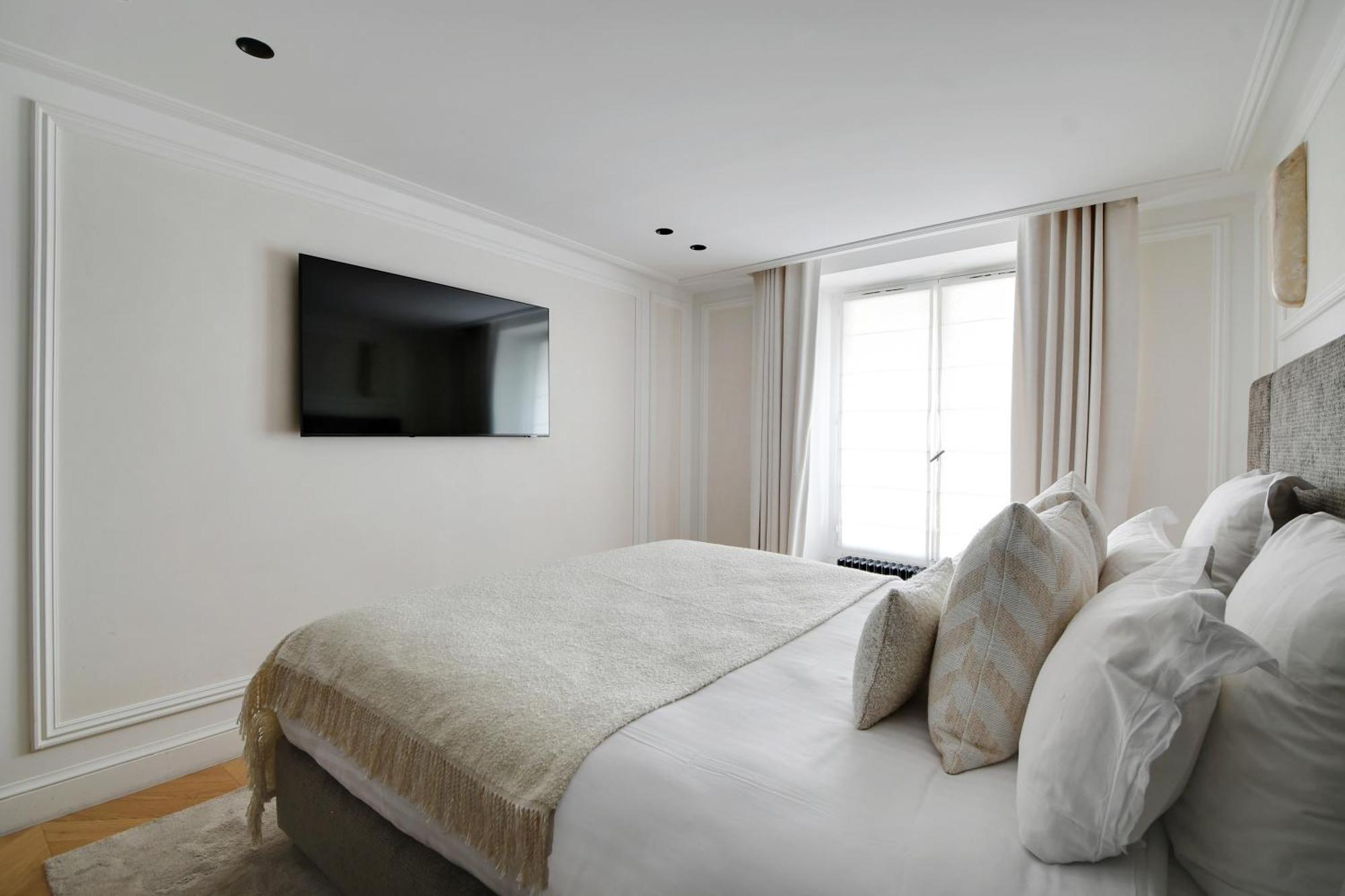 Thelander Serviced In Saint-germain Des Pres - Rue Jacob * Parigi