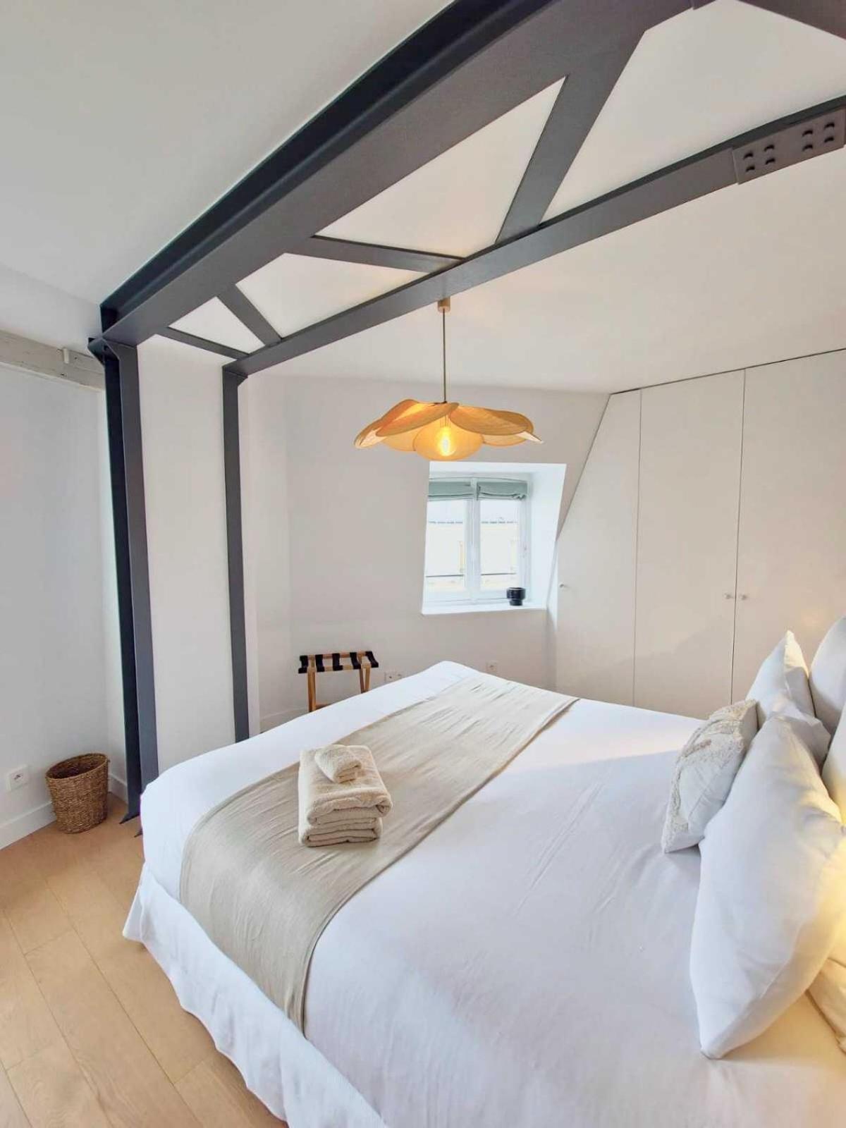 Luxury In Le Marais Appartamento Parigi