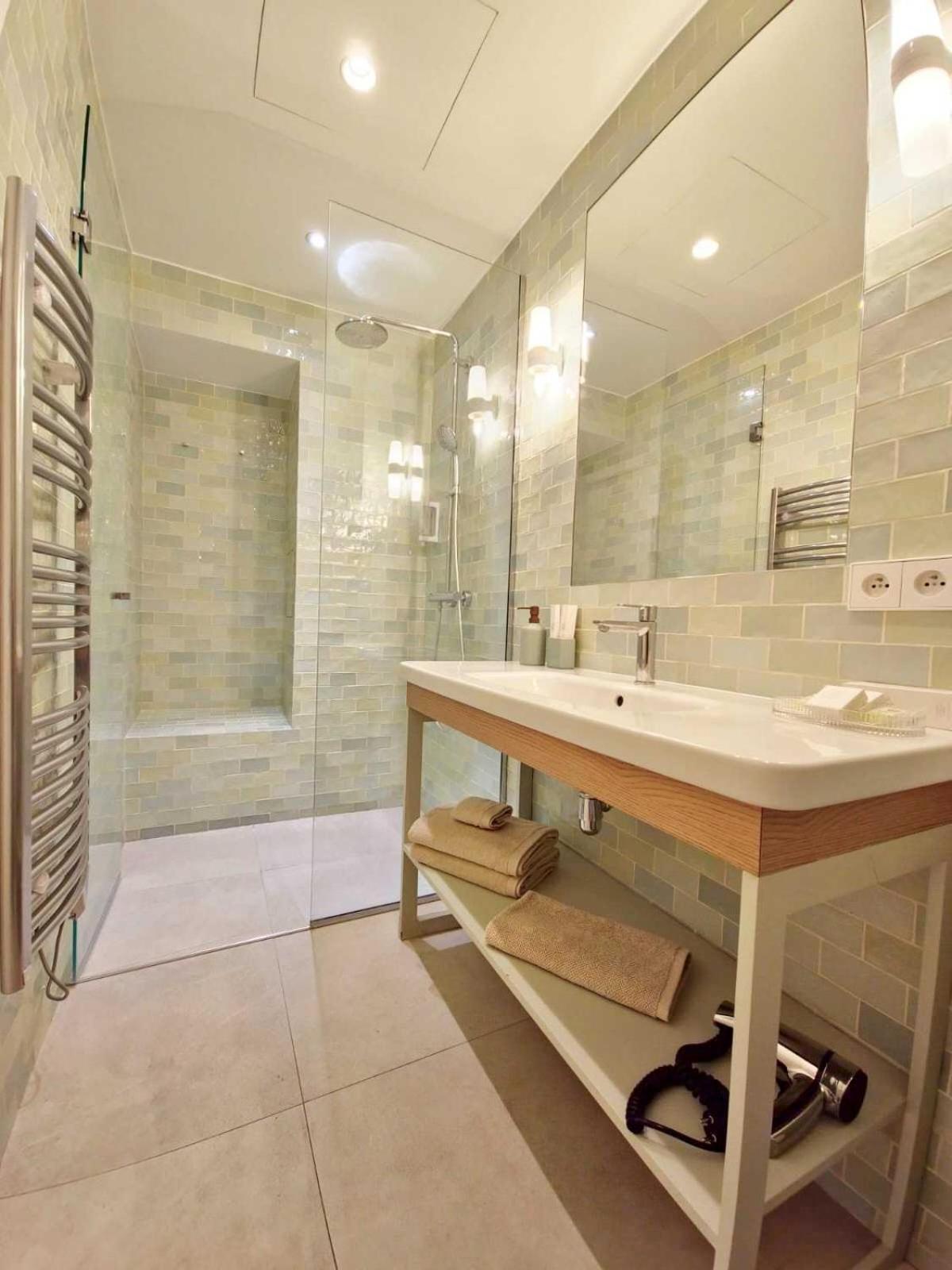 Luxury In Le Marais Appartamento *