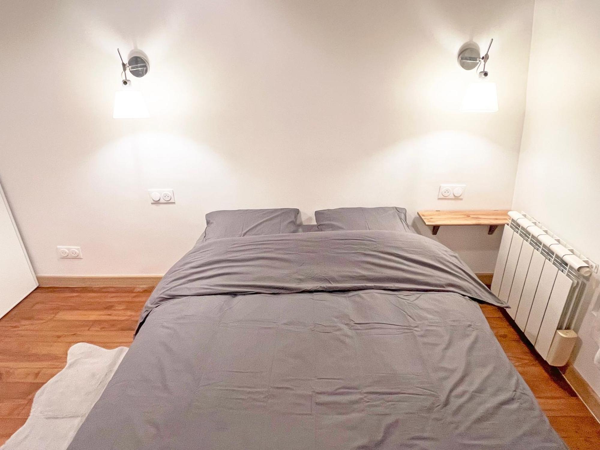 Moderne A Pour 4 Personnes * Parigi