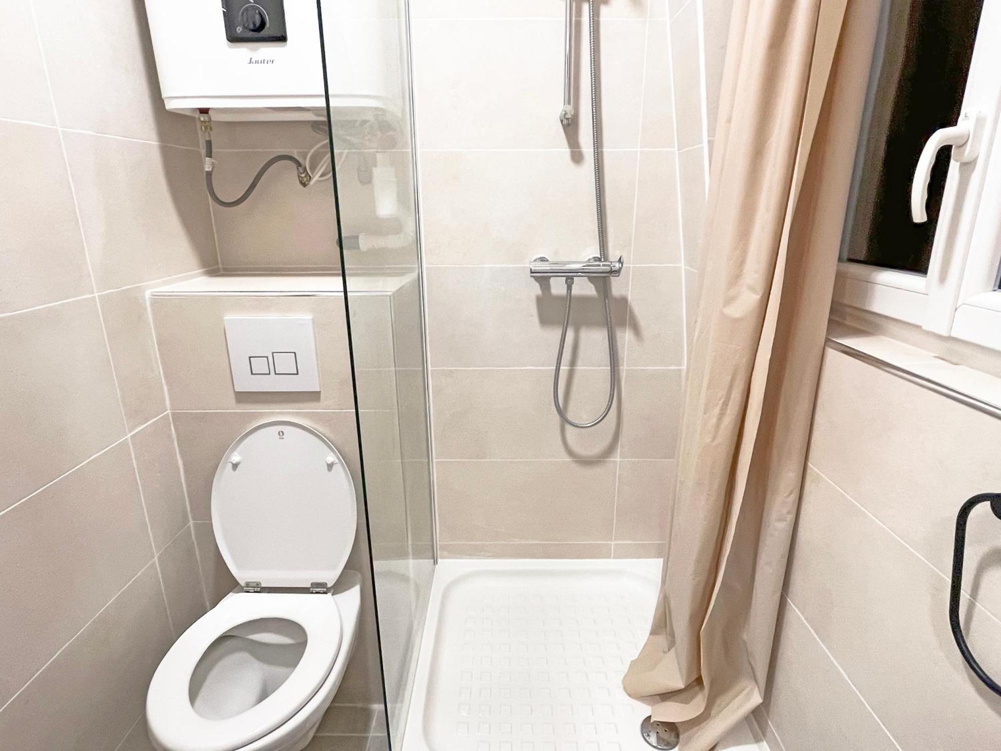 Moderne A Pour 4 Personnes Appartamento *