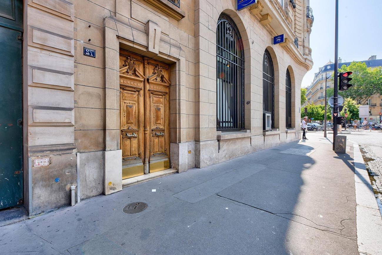 165 - Urban Near Haussmann Boulevard * Parigi