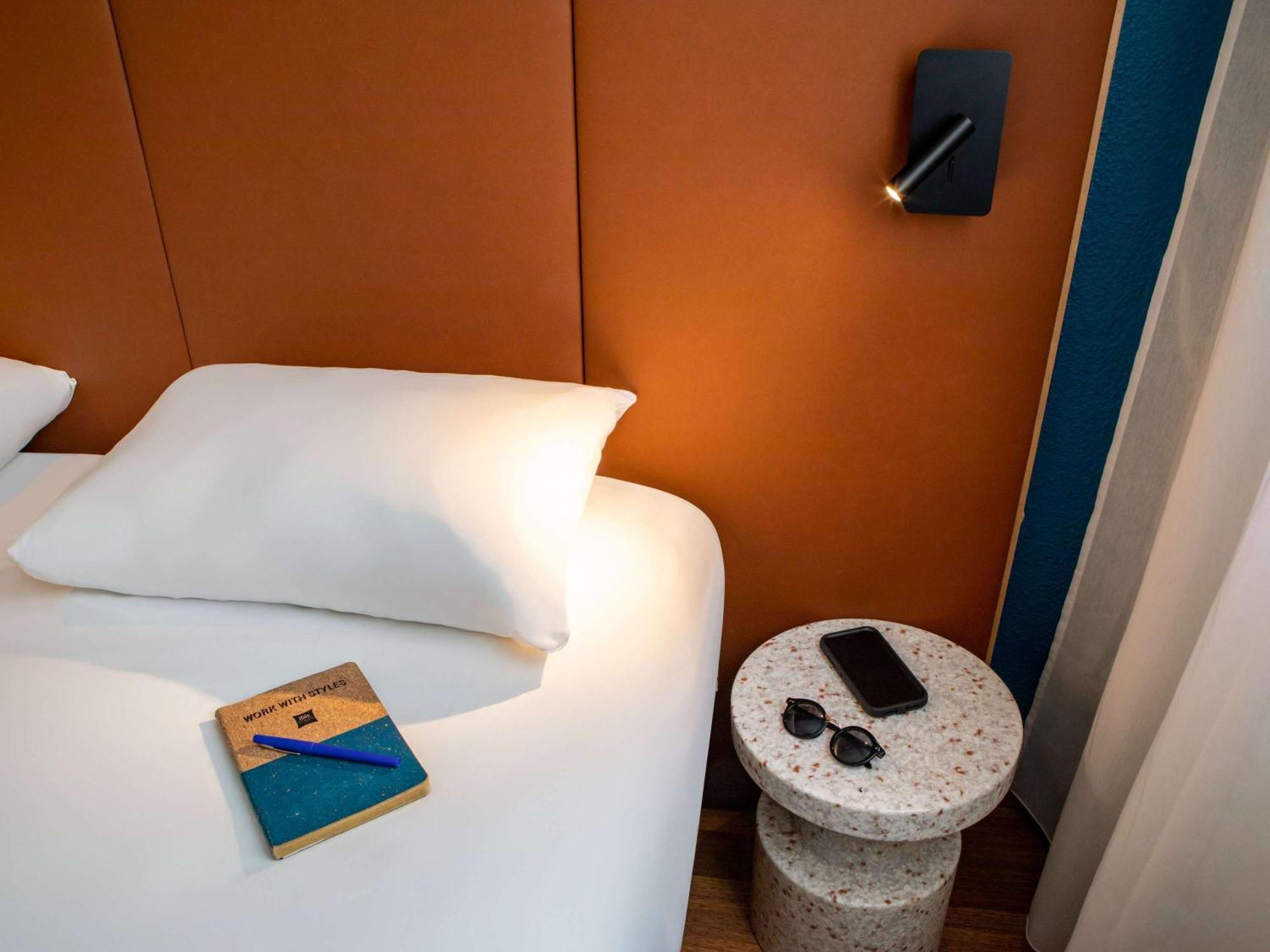 Hotel Ibis Ornano Montmartre Nord 18eme