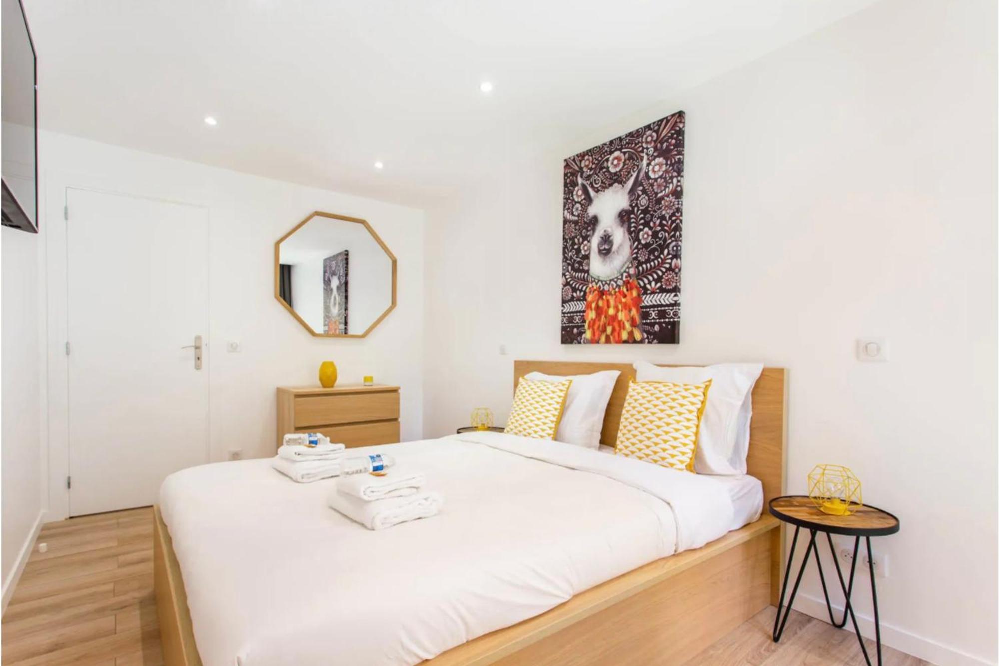 - Buttes Chaumont Botzaris Appartamento