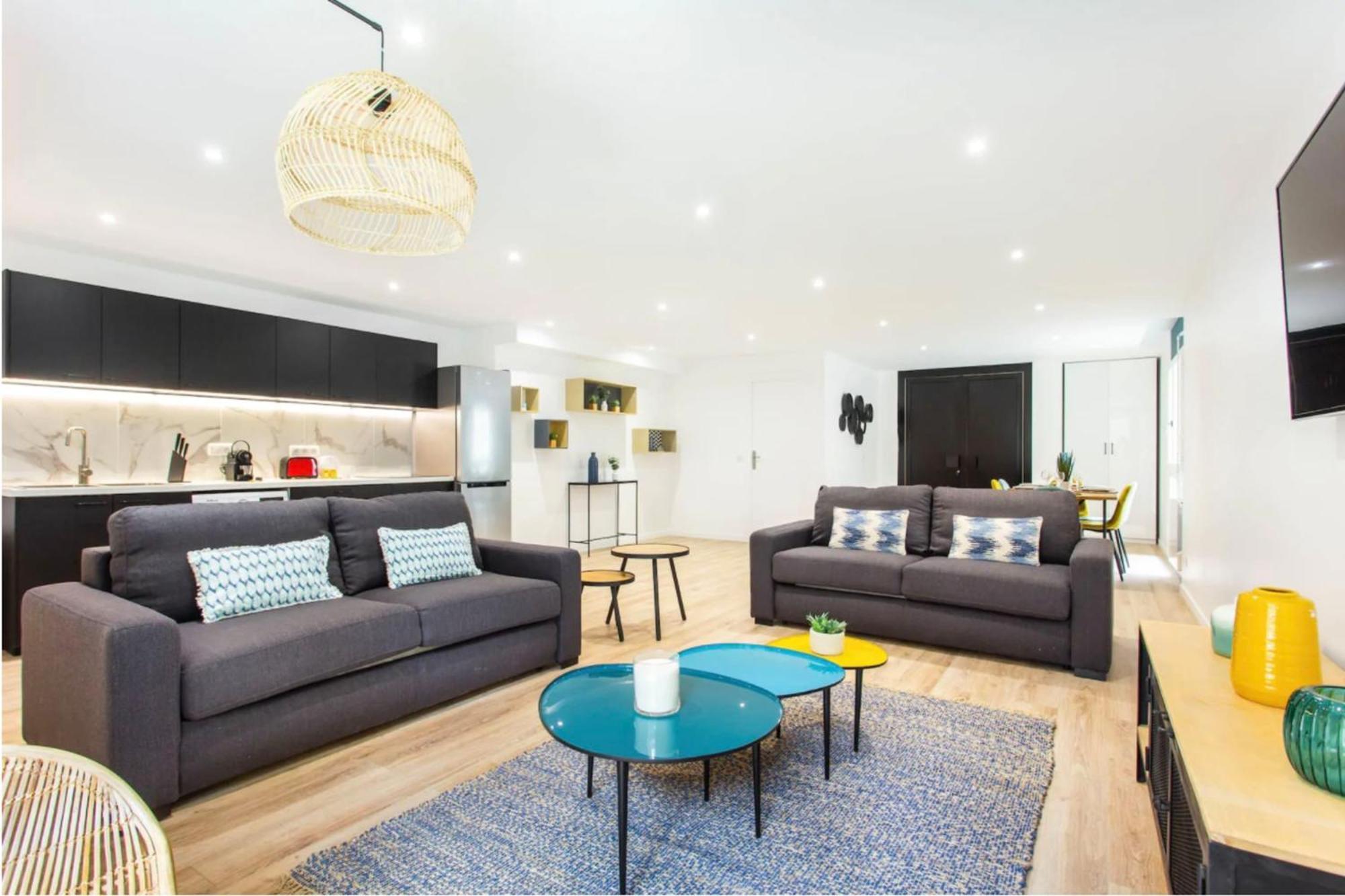 - Buttes Chaumont Botzaris Appartamento