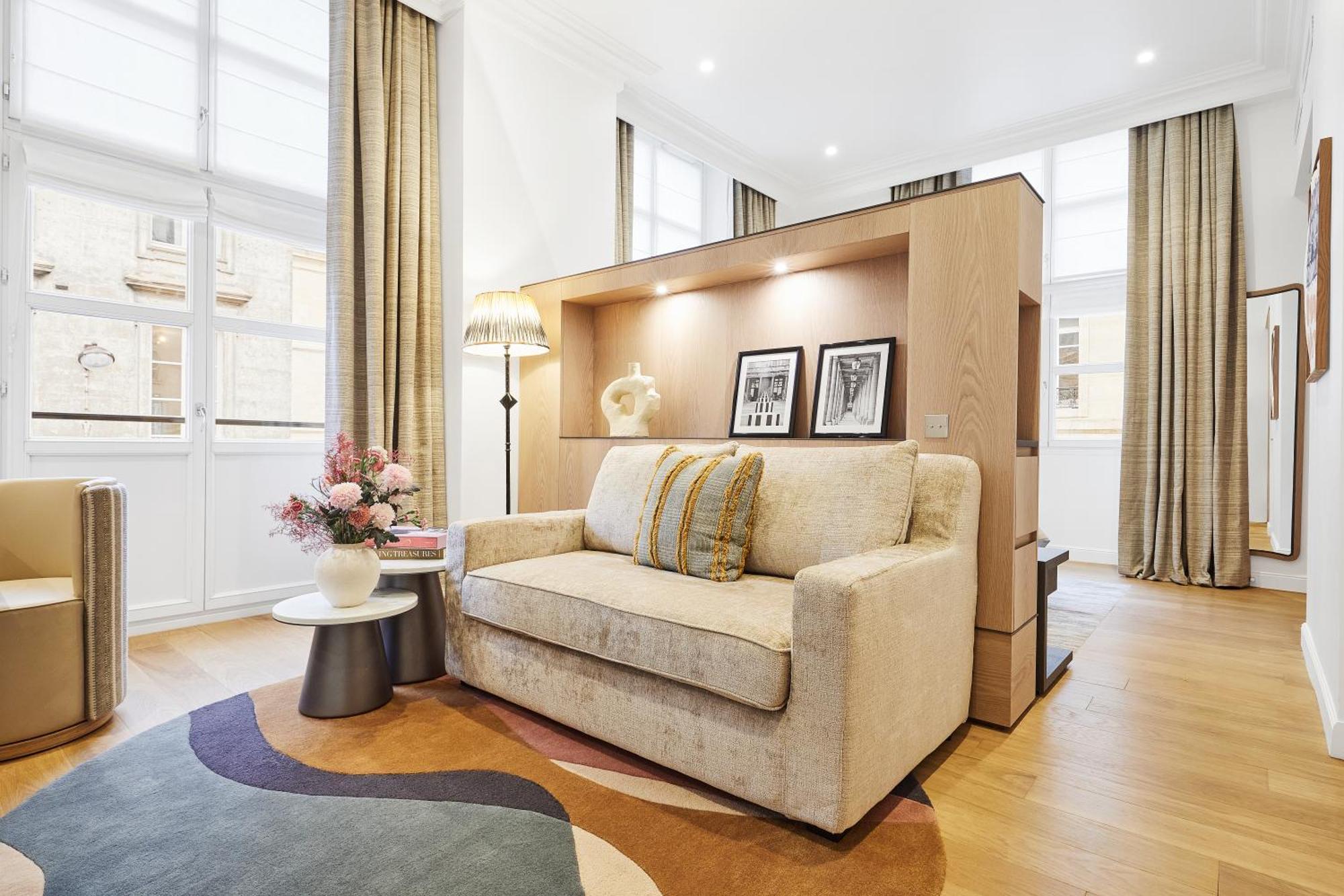 Grand Du Palais Royal 5* Paris