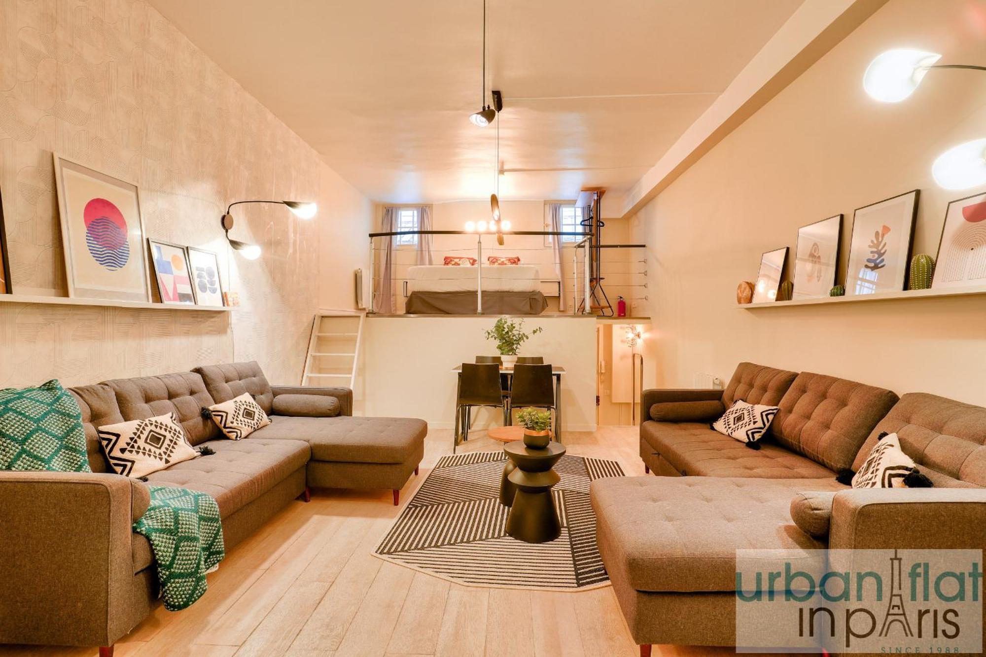 33 - Flat Av Des Champs-élysées Parigi