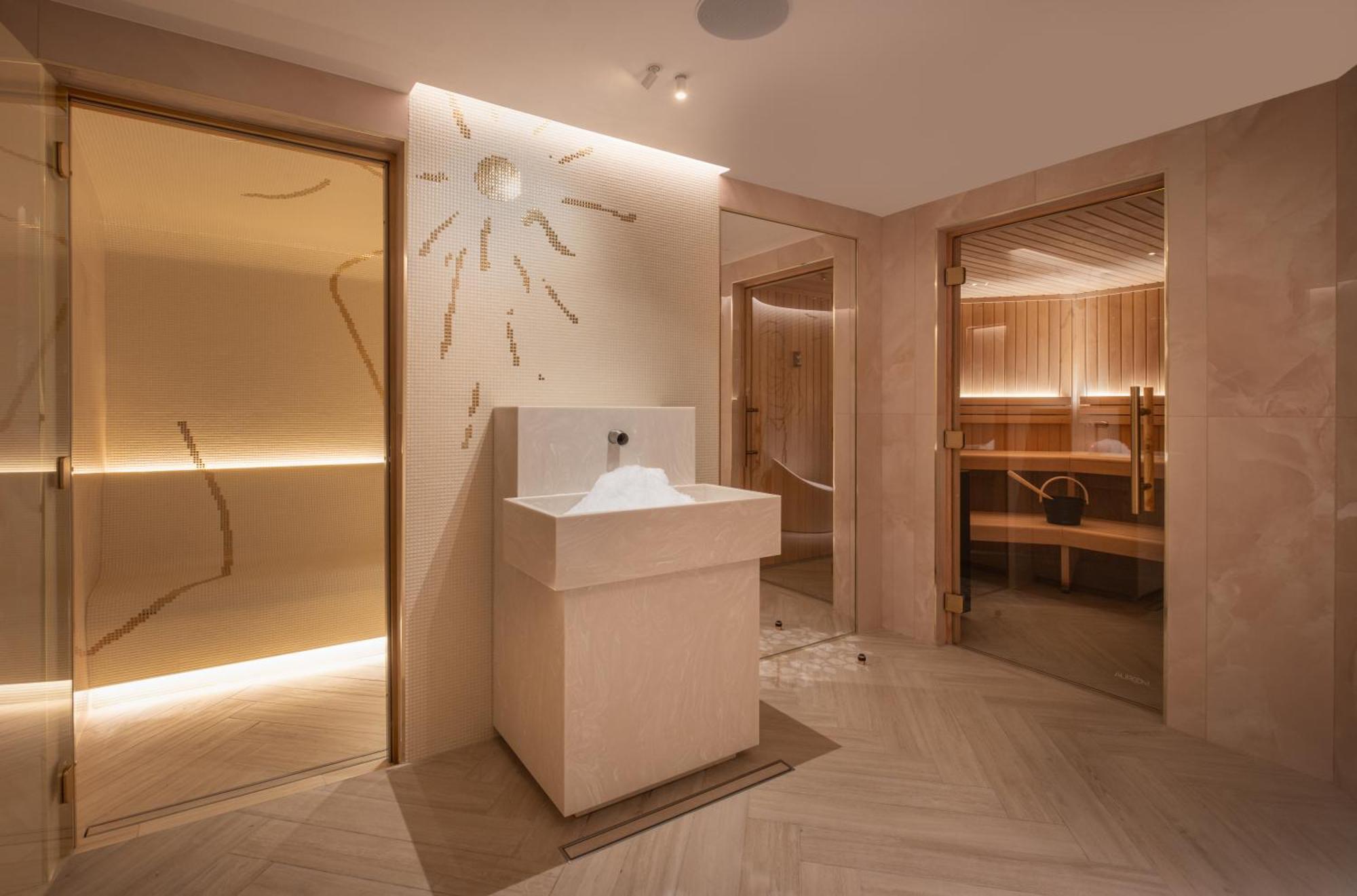 Elysia By Inwood Hotel