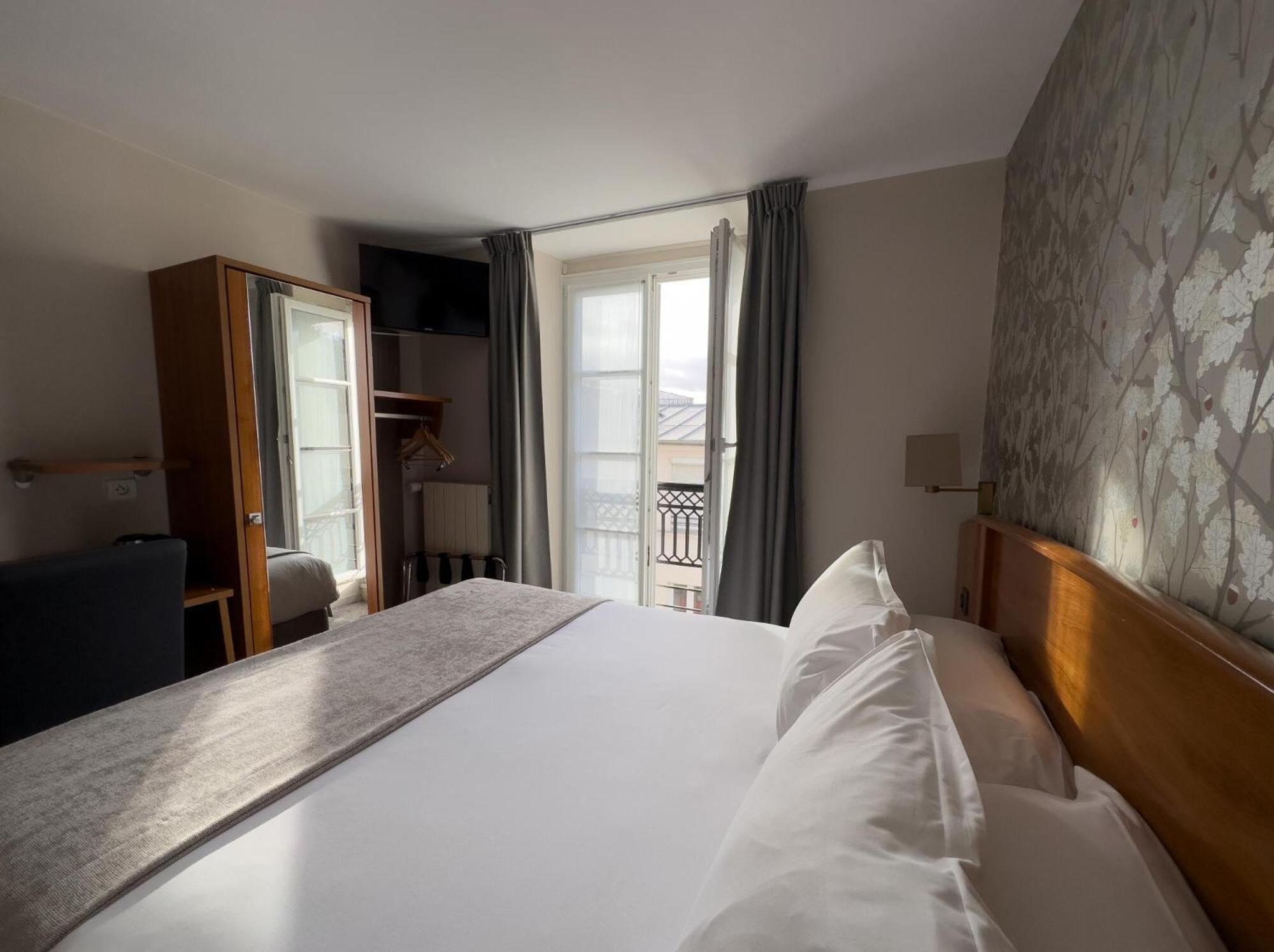 Timhotel Montmartre Parigi