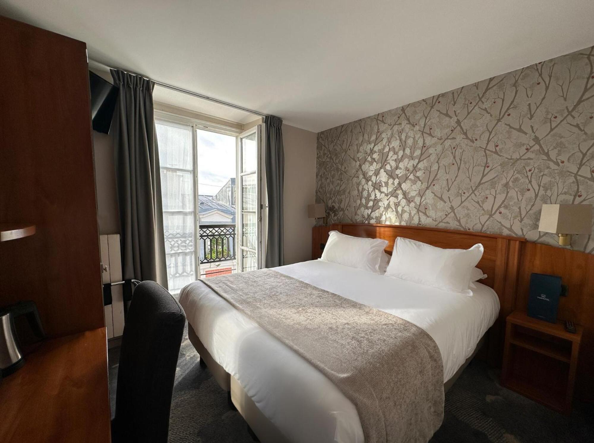 Timhotel Montmartre Hotel