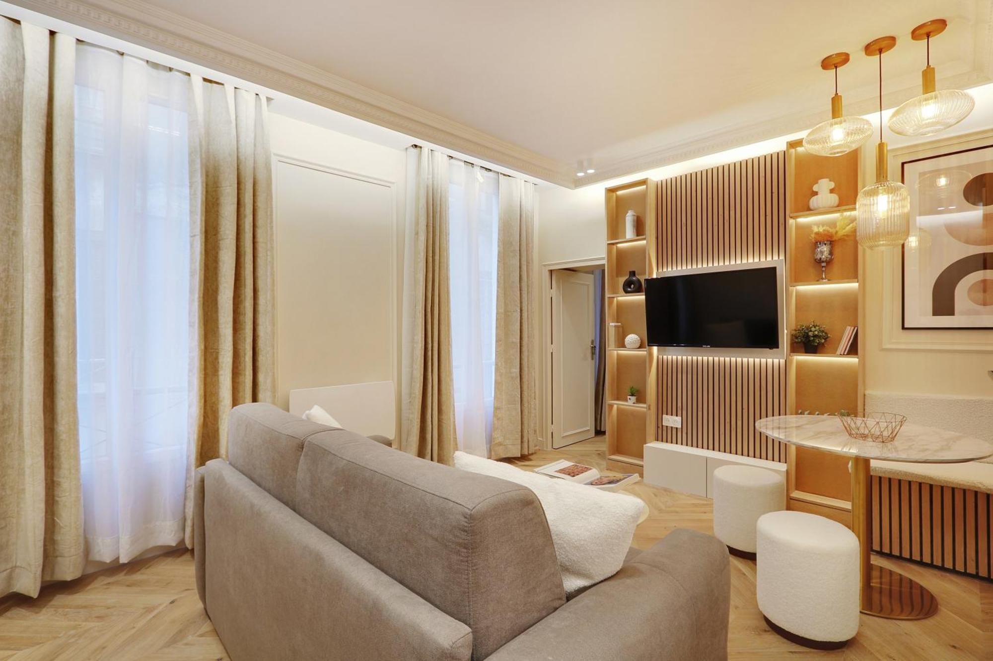 Majesti Upper Marais Apartments- Rue Du Faubourg Saint-martin *