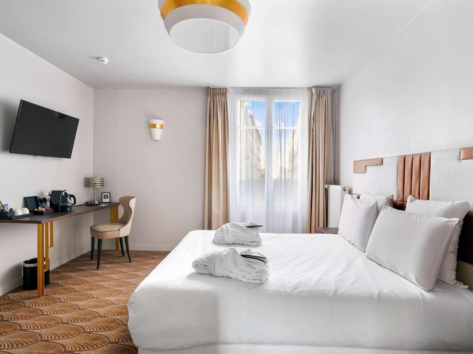 Mercure Opéra Faubourg Montmartre 4*