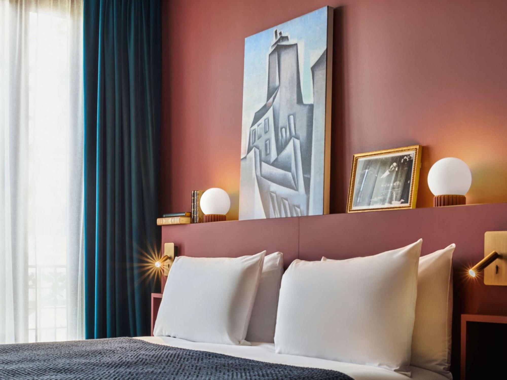 Hotel Mercure Tour Eiffel Pont Mirabeau Parigi
