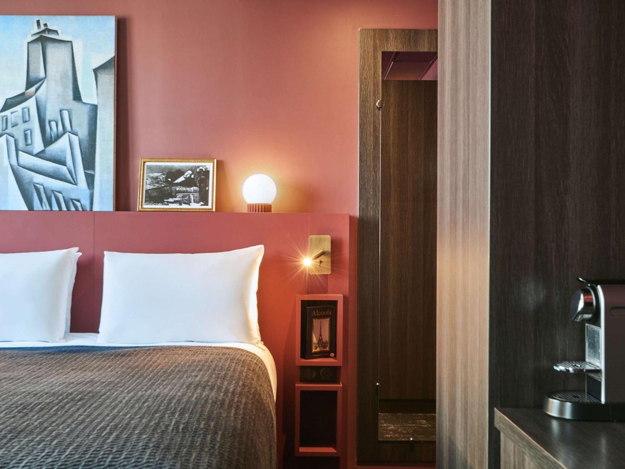 Mercure Tour Eiffel Pont Mirabeau Hotel