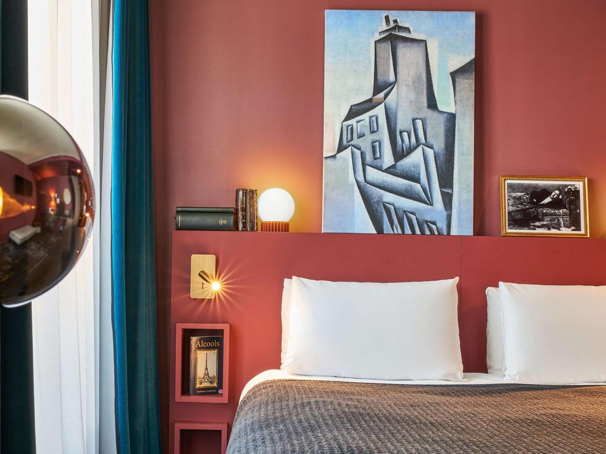 Mercure Tour Eiffel Pont Mirabeau