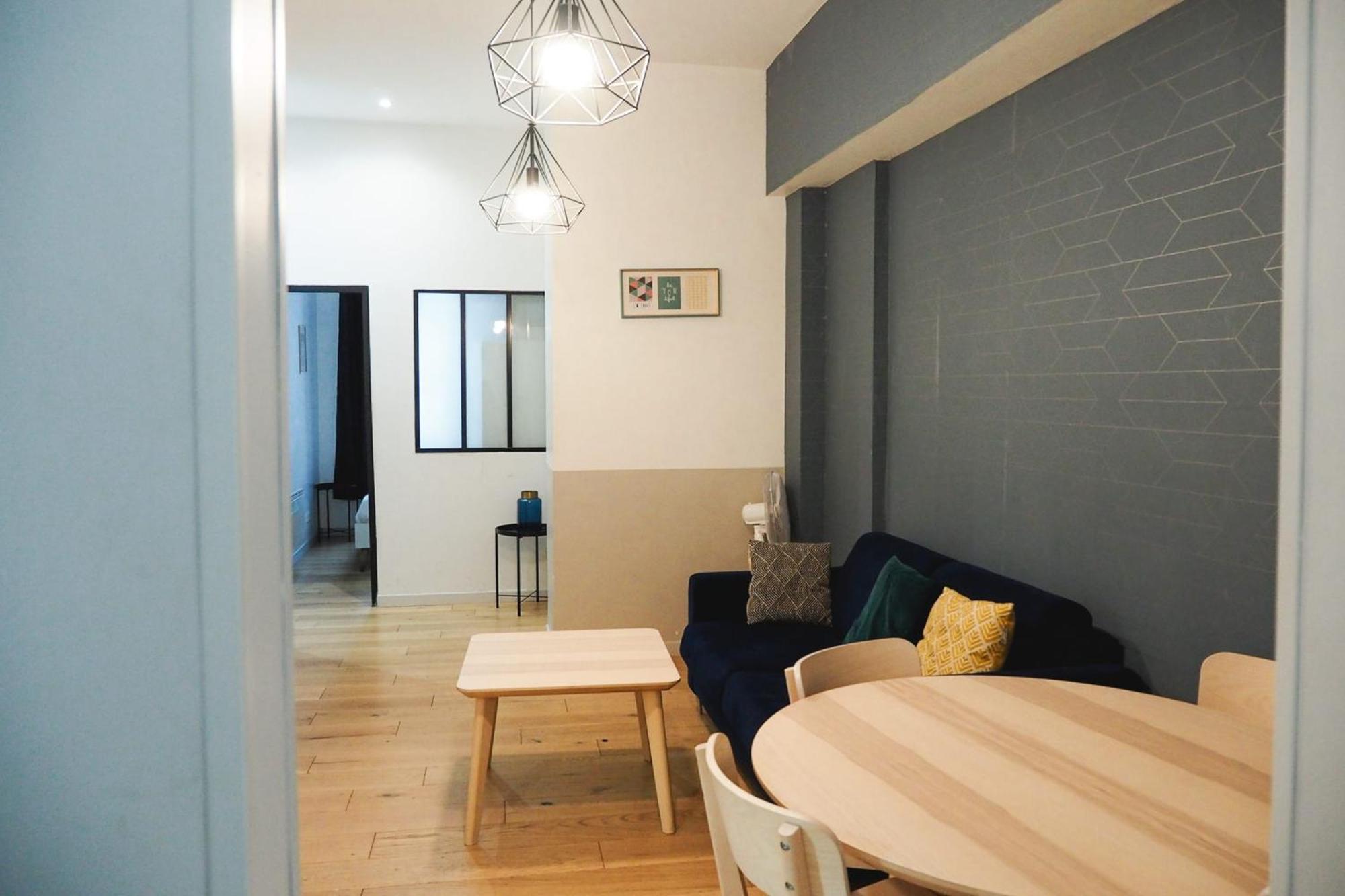 50 M2 Next To Montmartre Apartment
