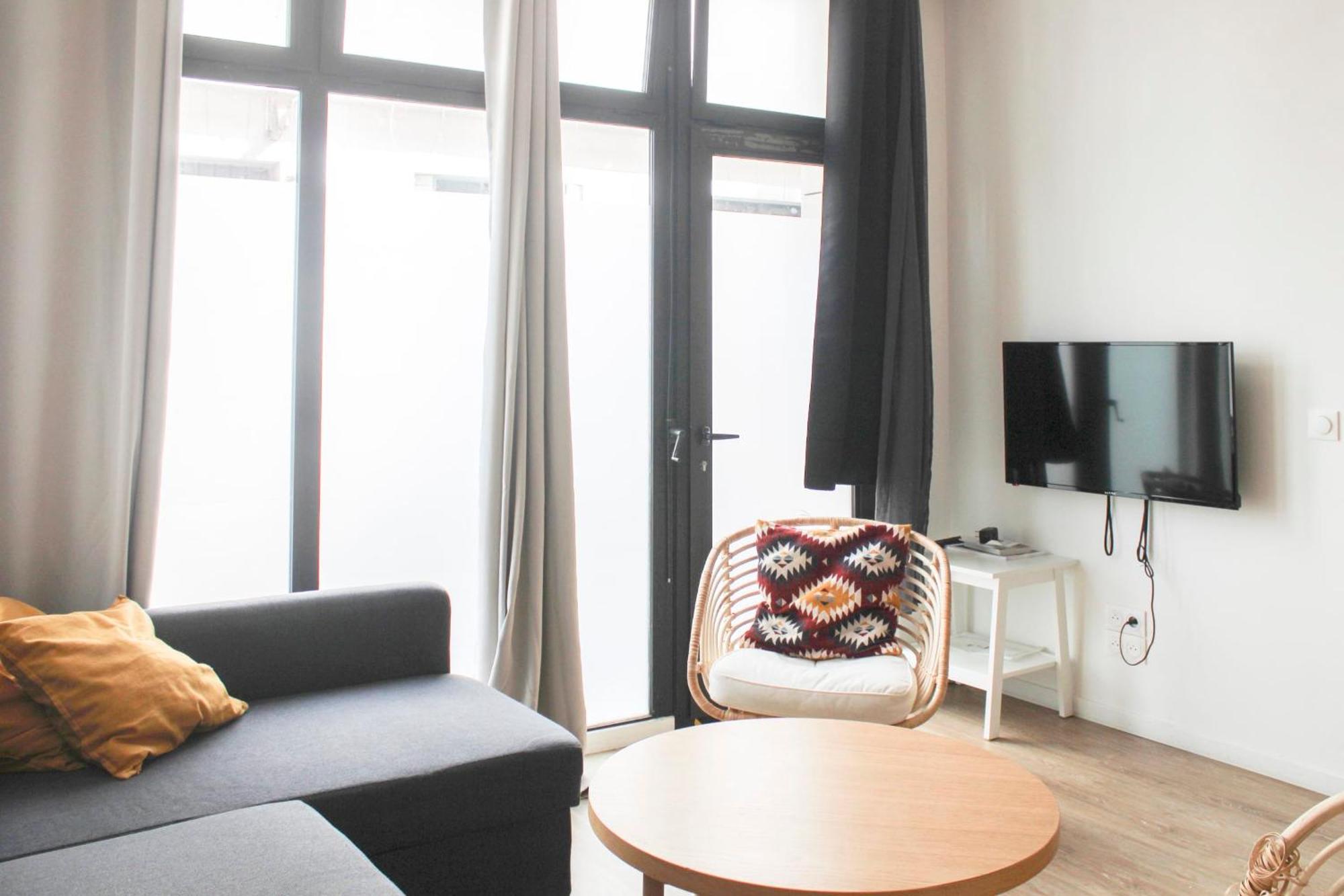 Spacious Appt Close To Place Monge Parigi