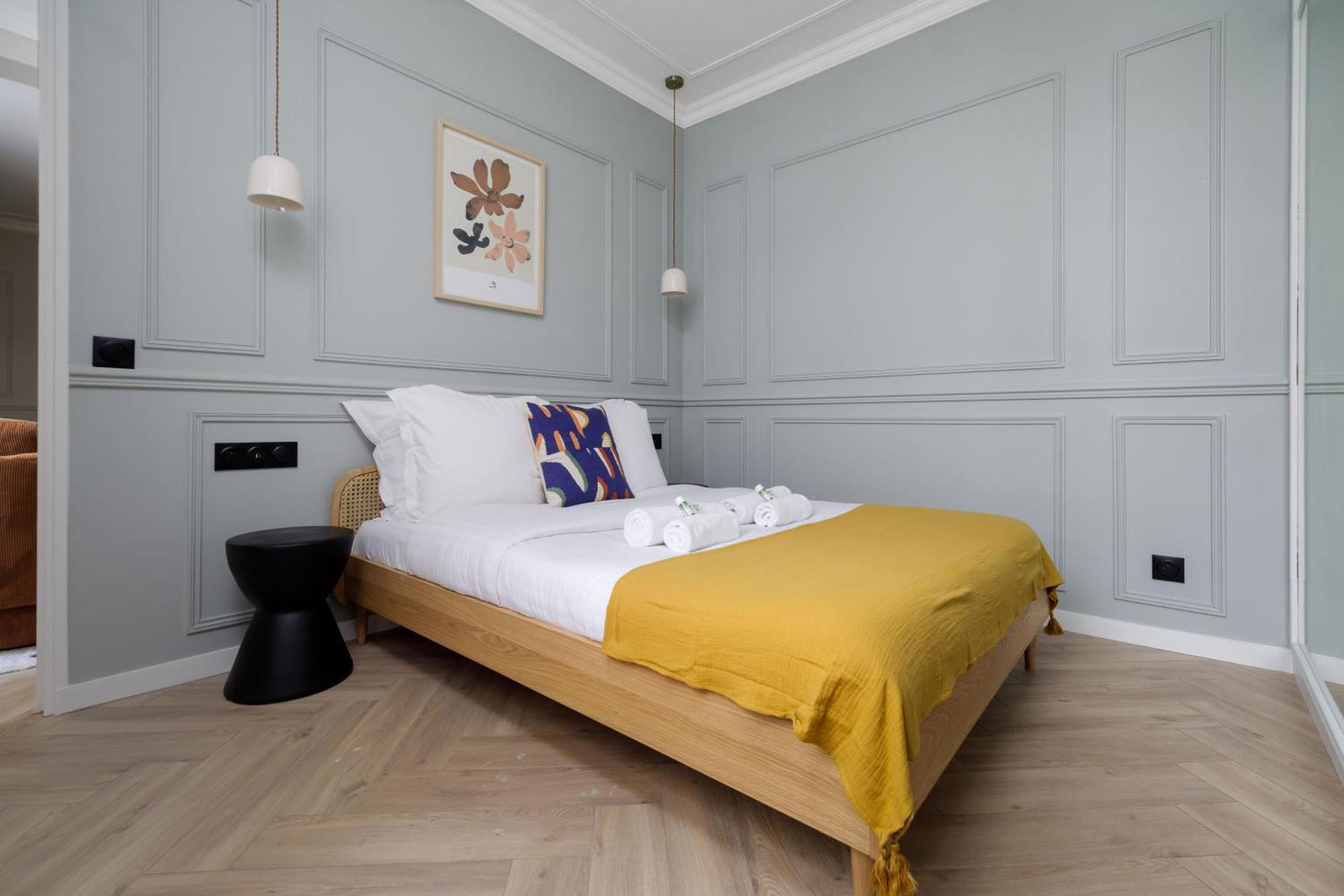 Poetic - Louvre Apartment Paris