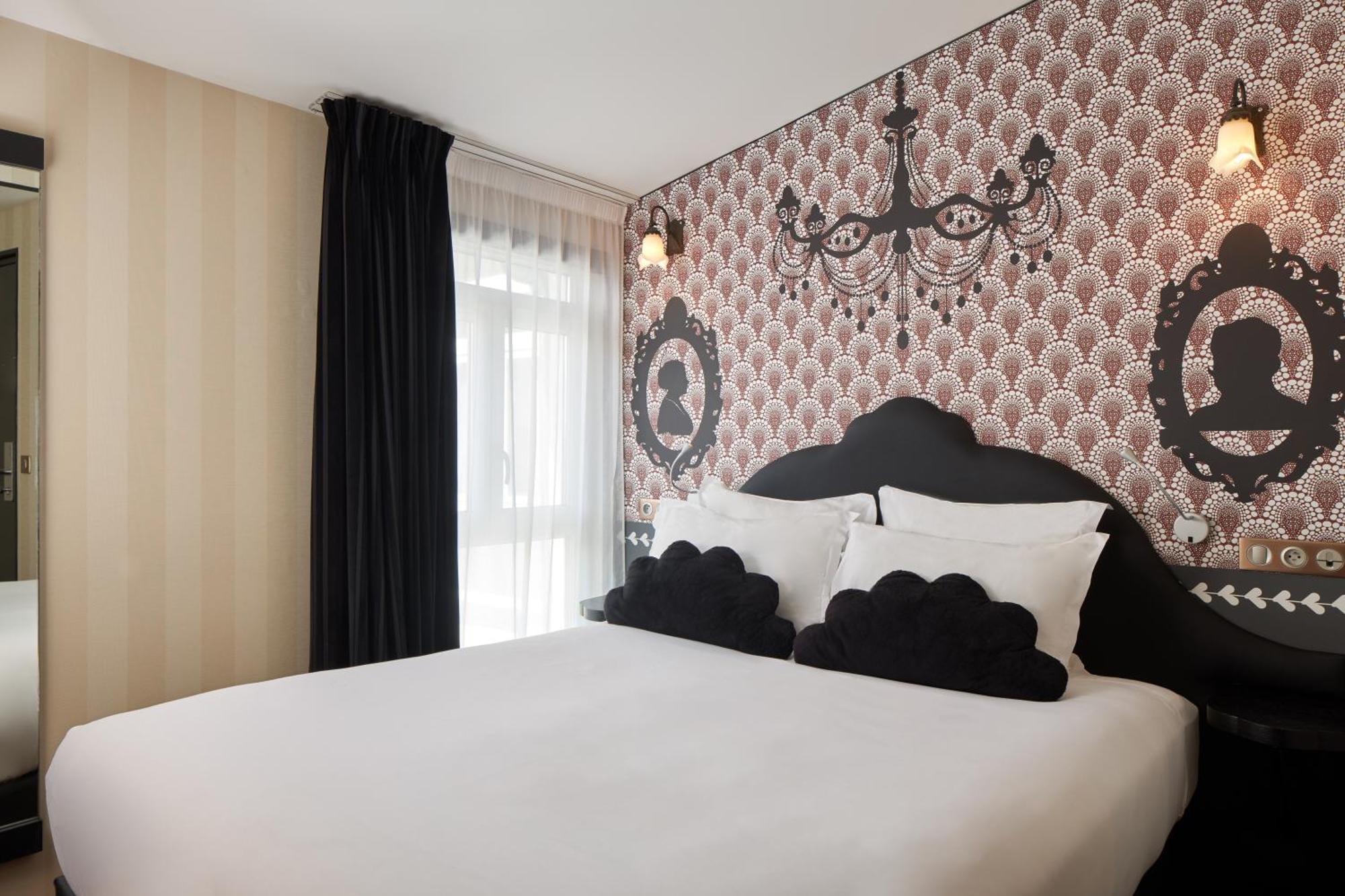 Les Théâtres 4* Parigi