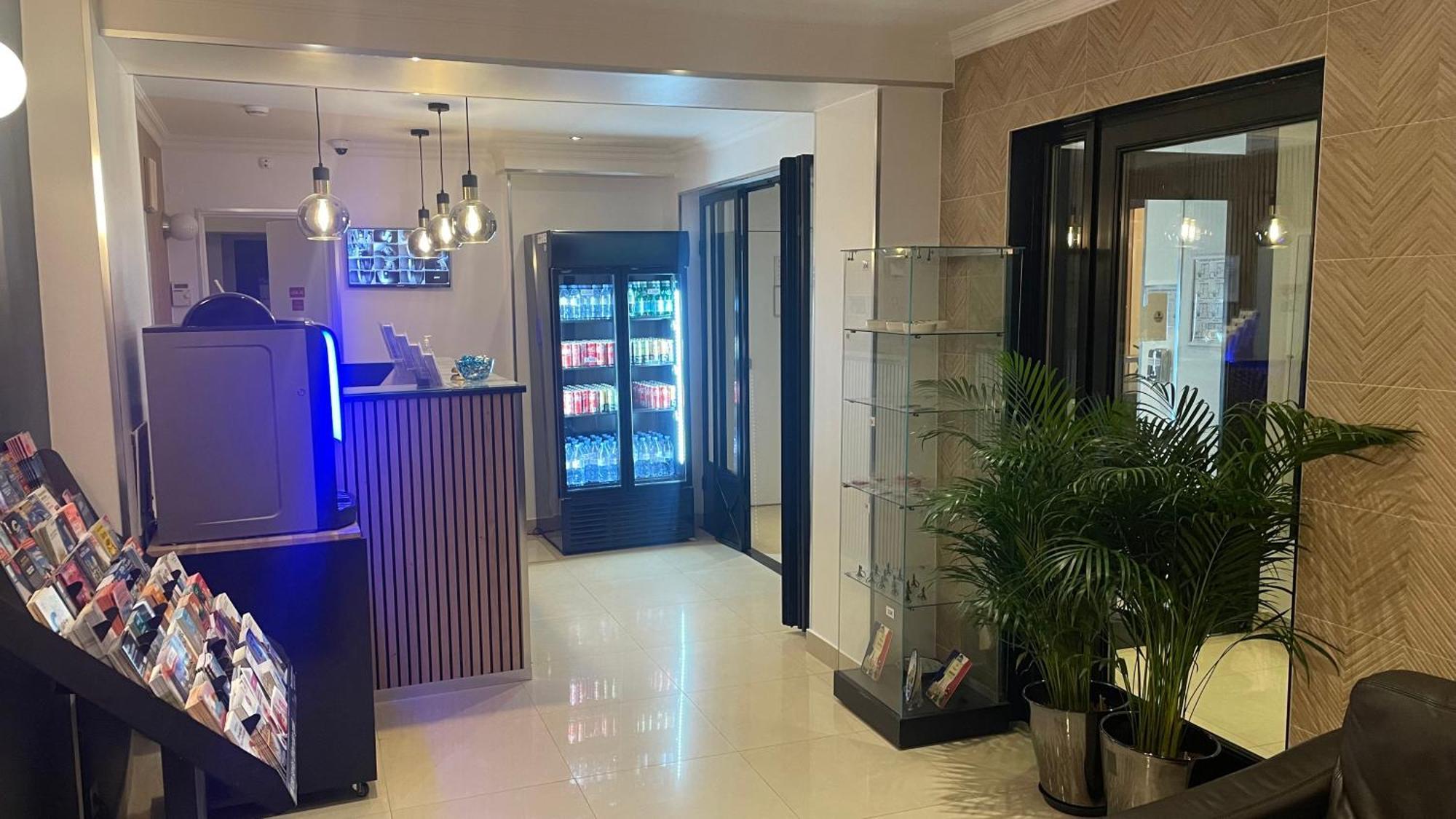 Mary's Republique Hotel