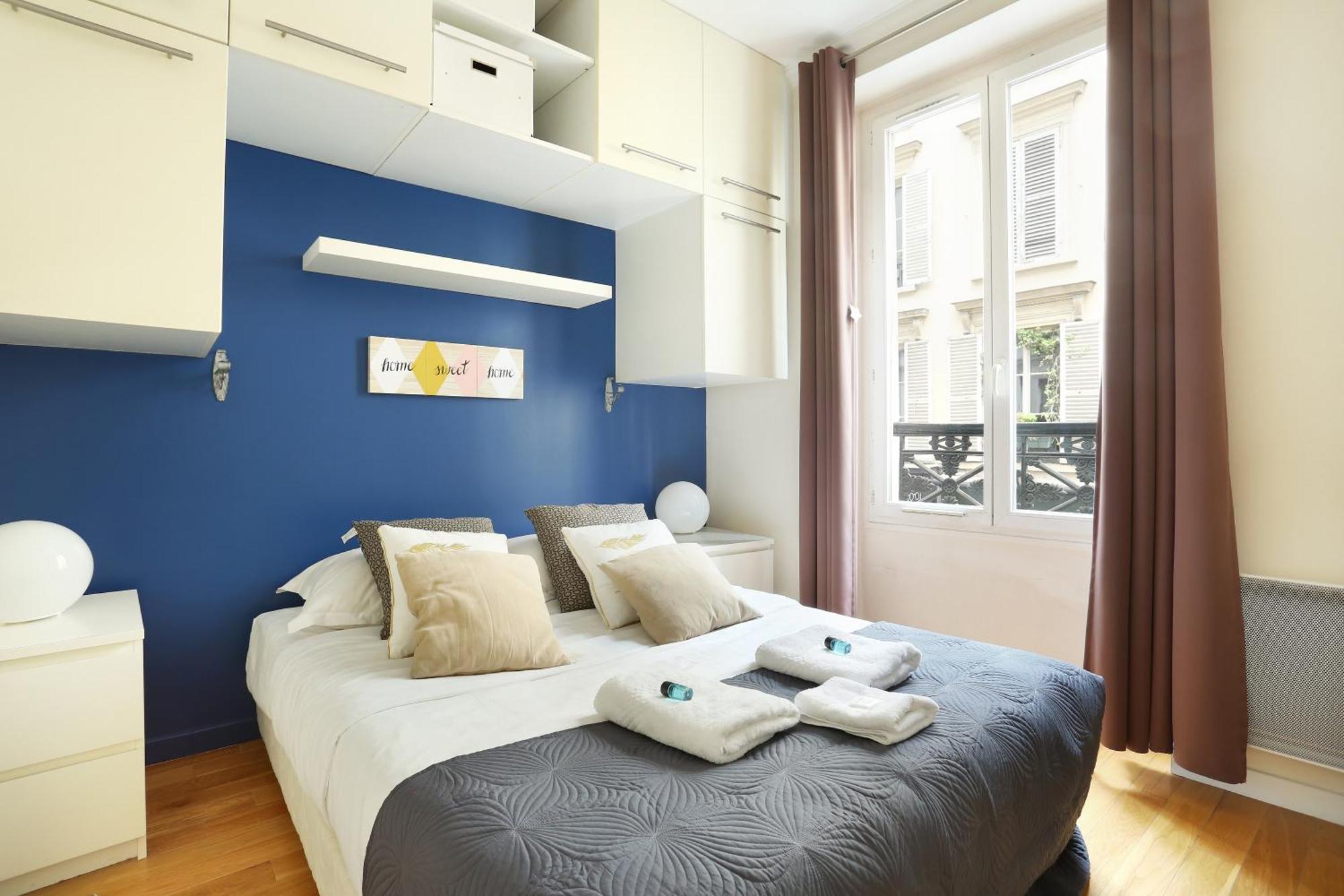 Pick A Flat's In Batignolles - Rue Biot * Parigi