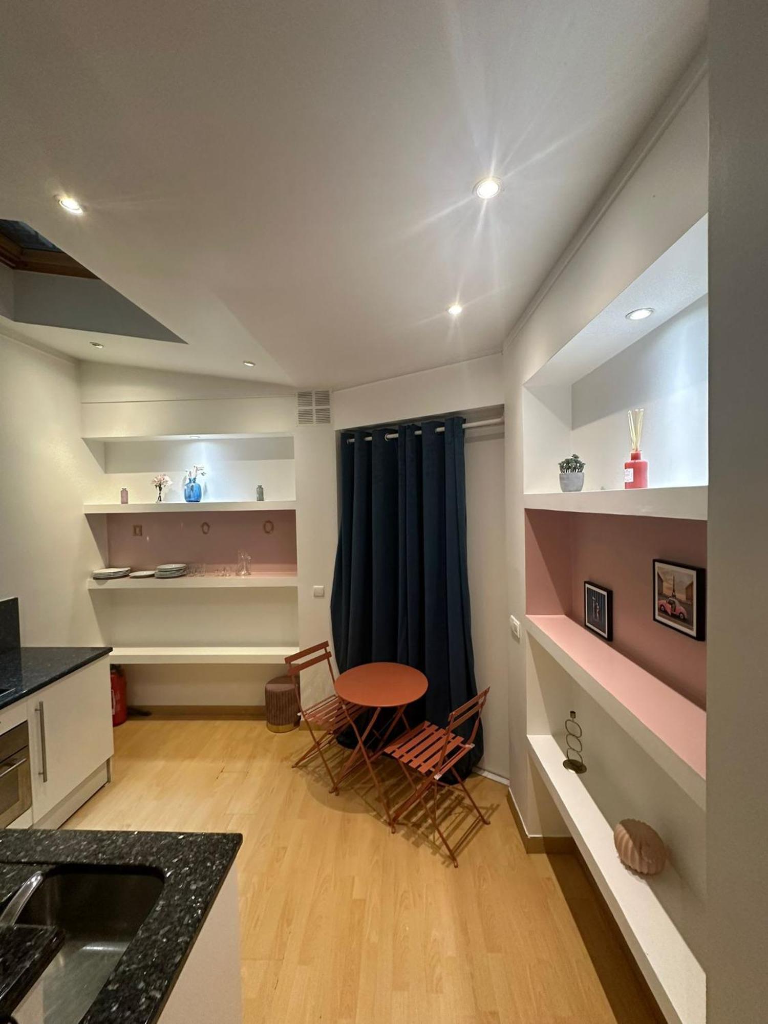 2 Pieces Sur Deux Niveaux Appartamento Parigi