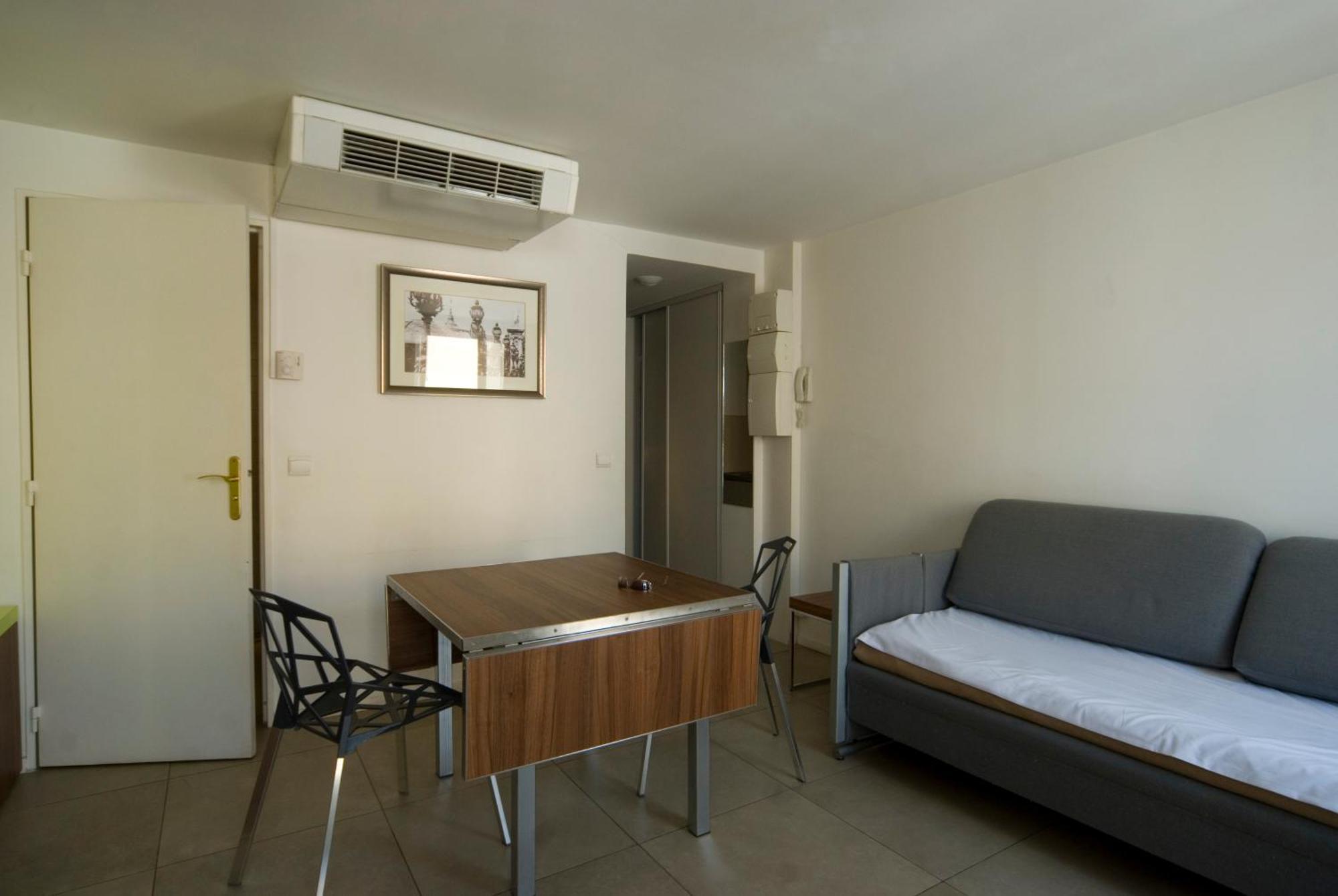 Inter-residences Aupres Multiresidence De L'elysee Aparthotel Paris