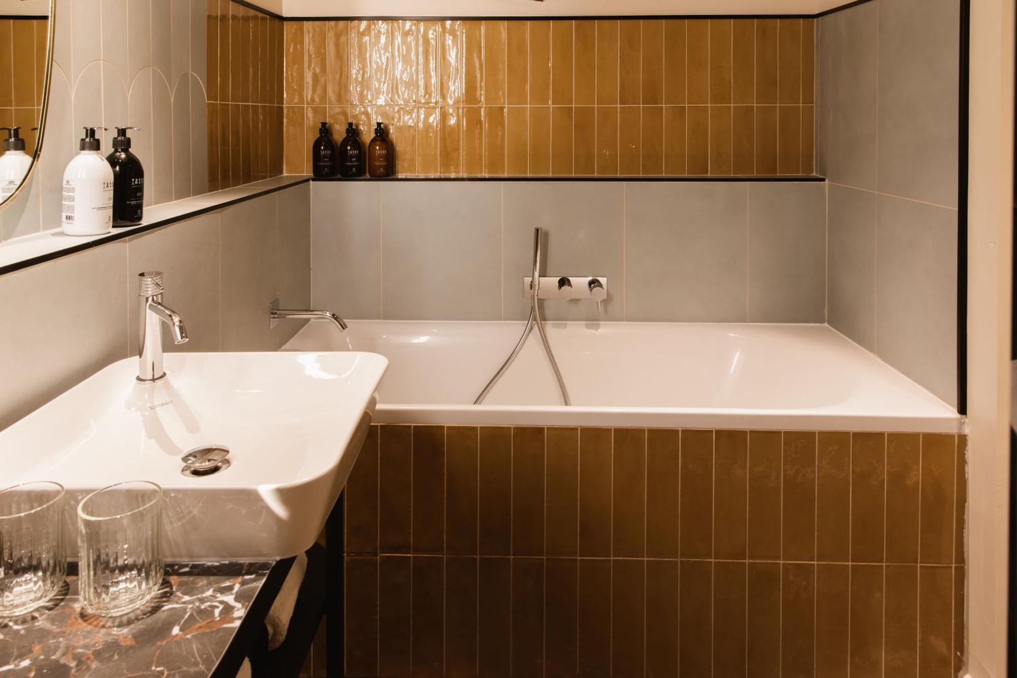 L De Lutece - Notre-dame Hotel 4*
