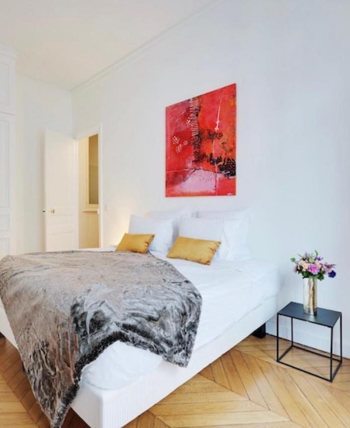 Eiffel Tower 5 Bedrooms 10 Guests With 2 Carpark Apartment Paris