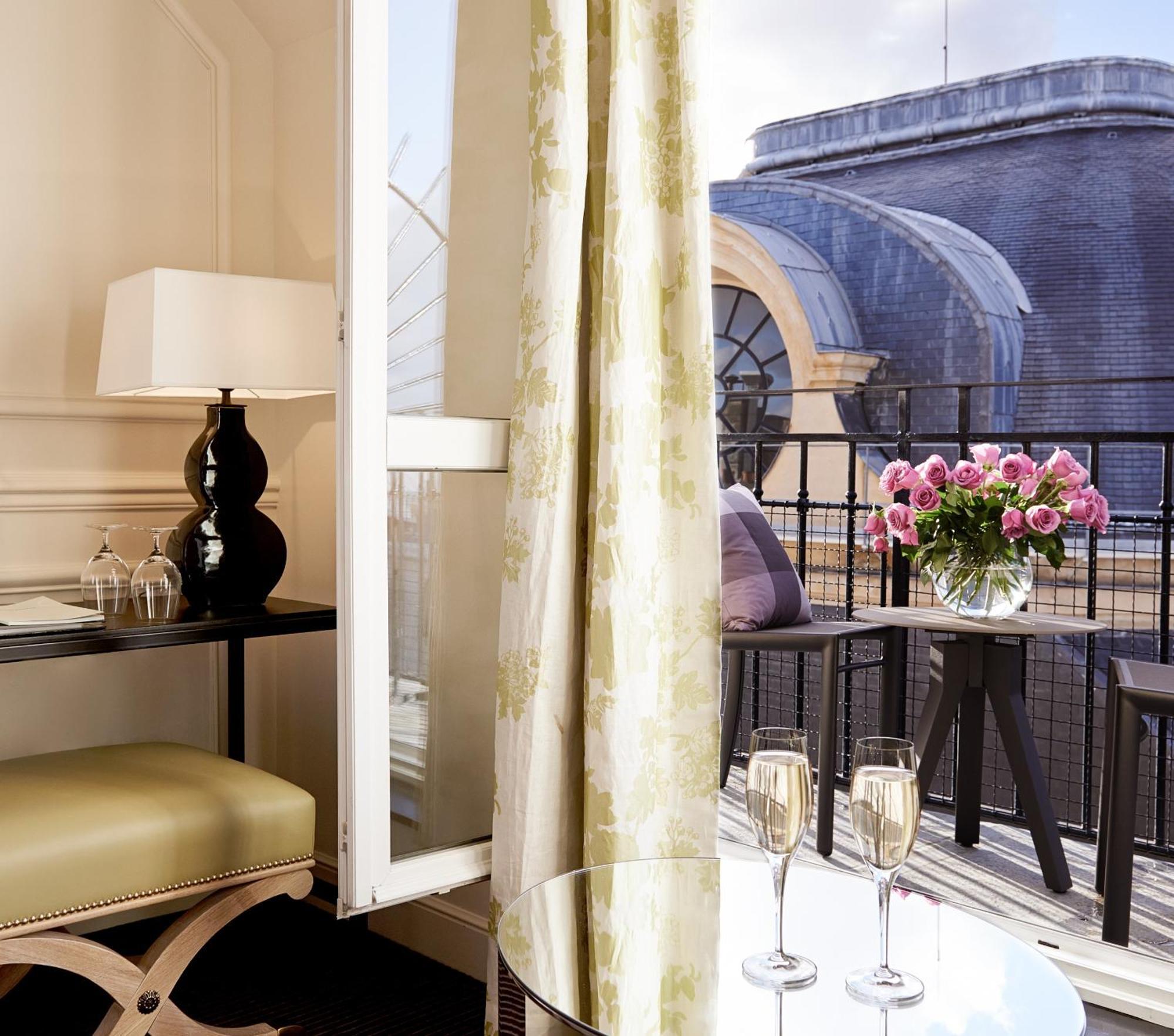 Grand Du Palais Royal Hotel 5*