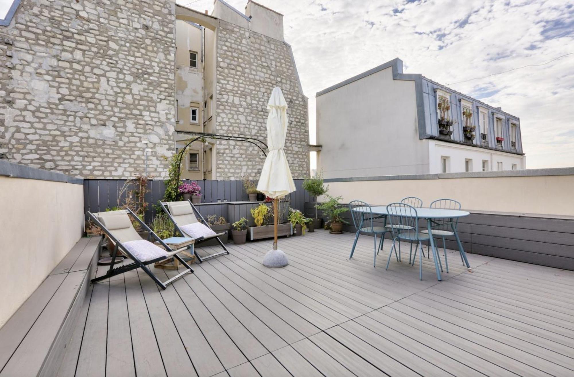 Charming For 4 In The Heart Of Montmartre